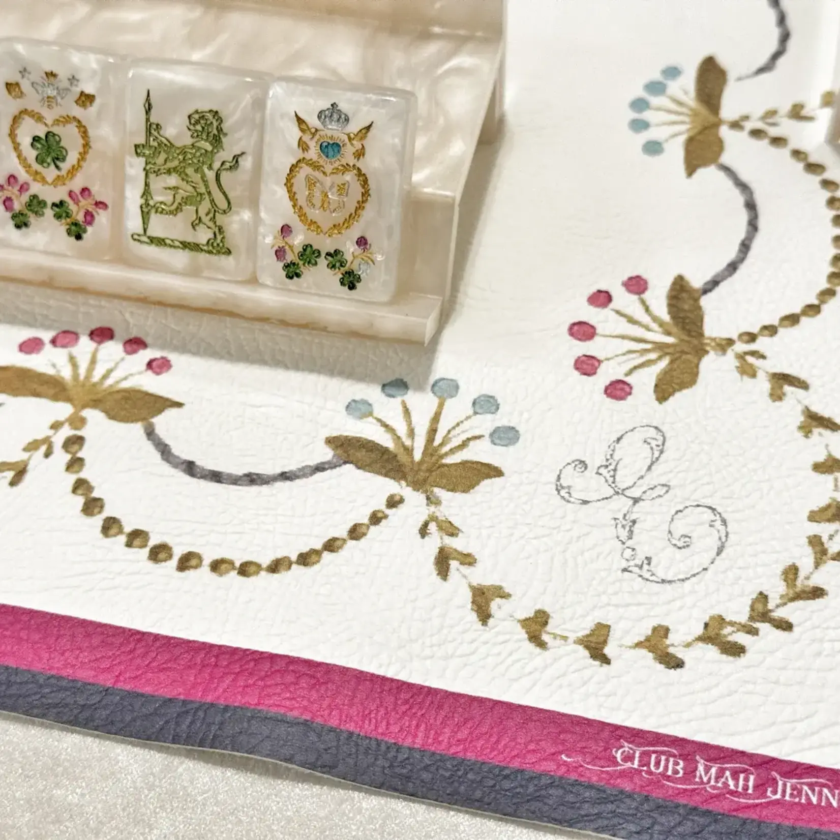 Club Mah Jenn D'or Flower Leatherette Mat - Jewel Tone
