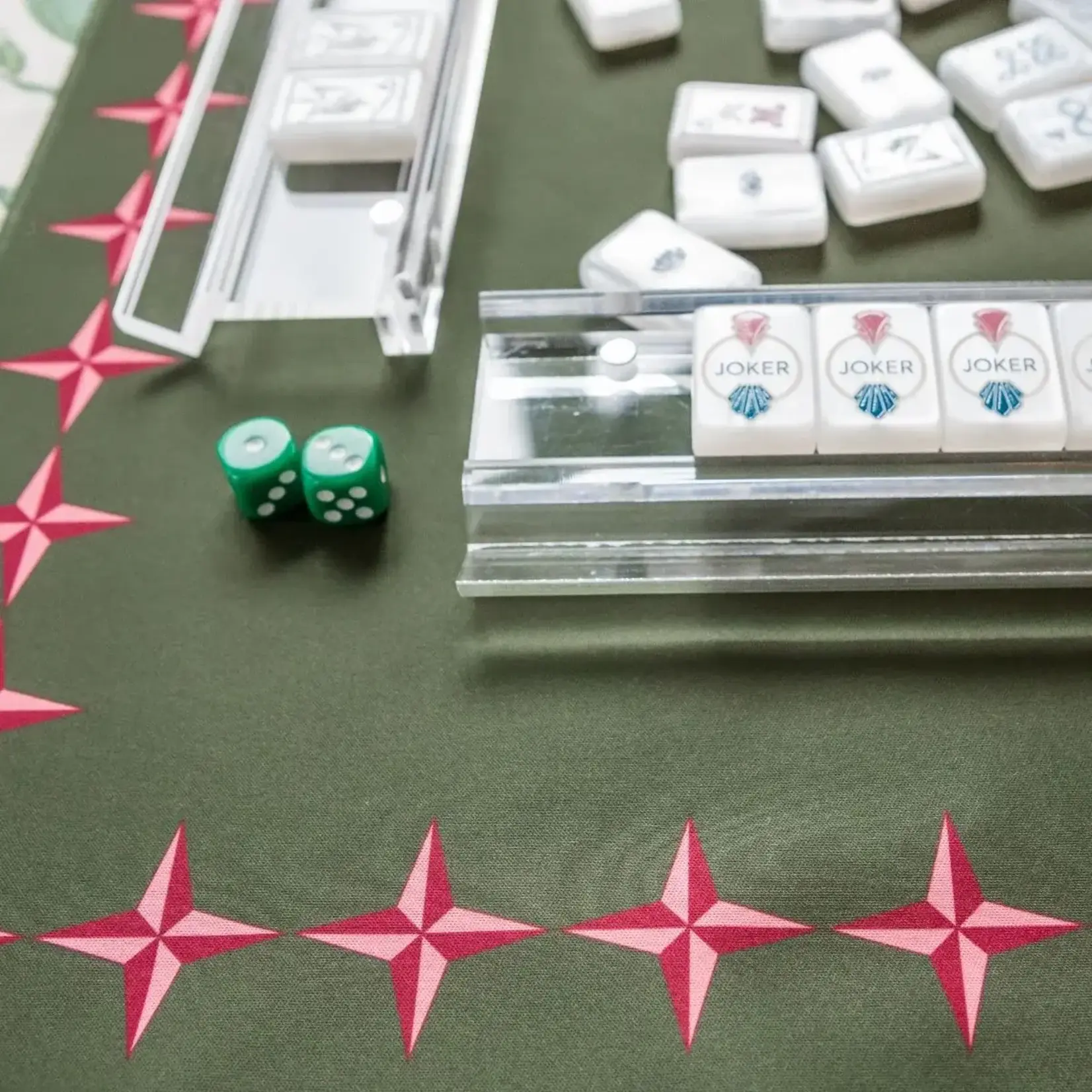 The Mahjong House Deco Olive & Red Double-Sided Mahjong Mat