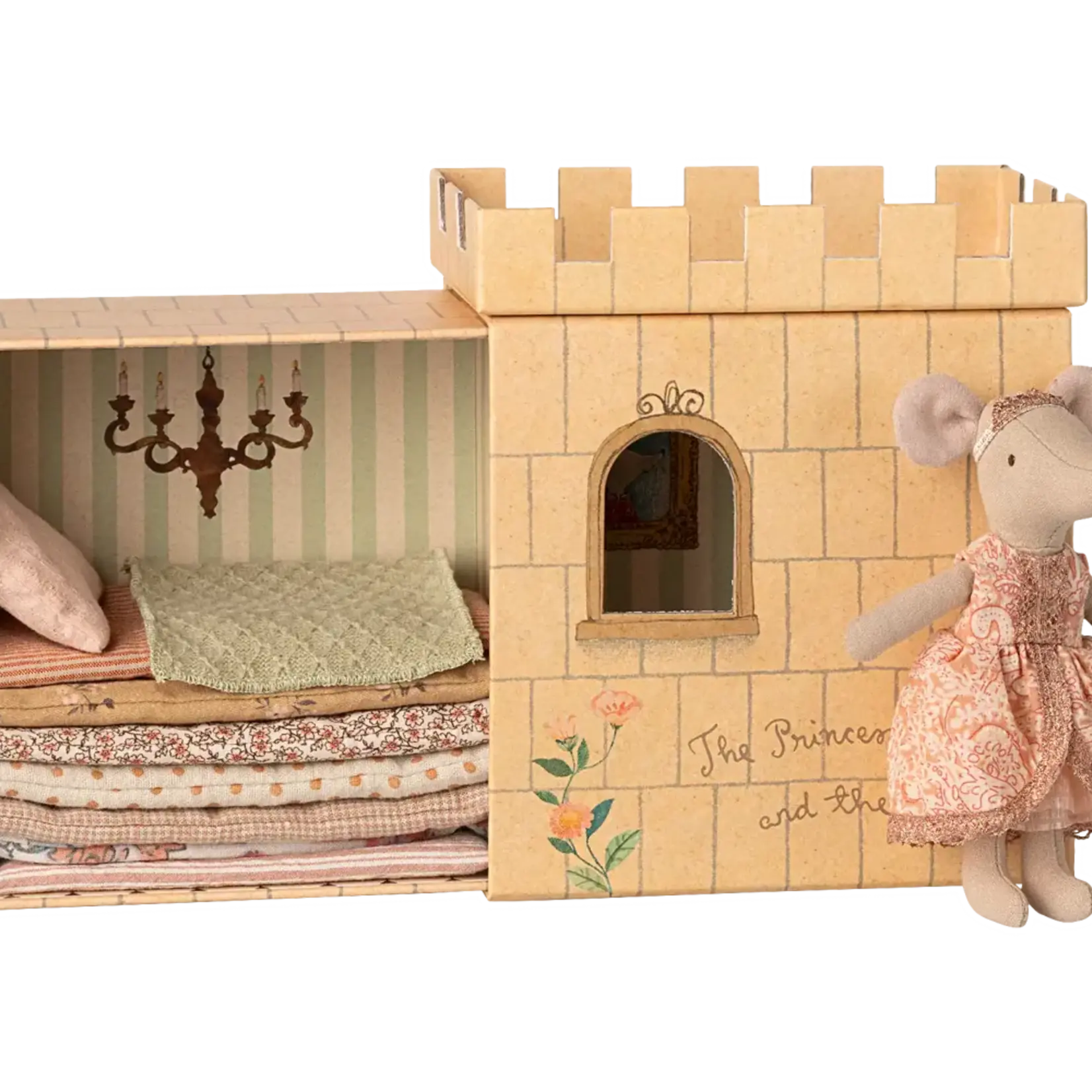 Maileg USA Princess and the pea, Big sister mouse ('26)