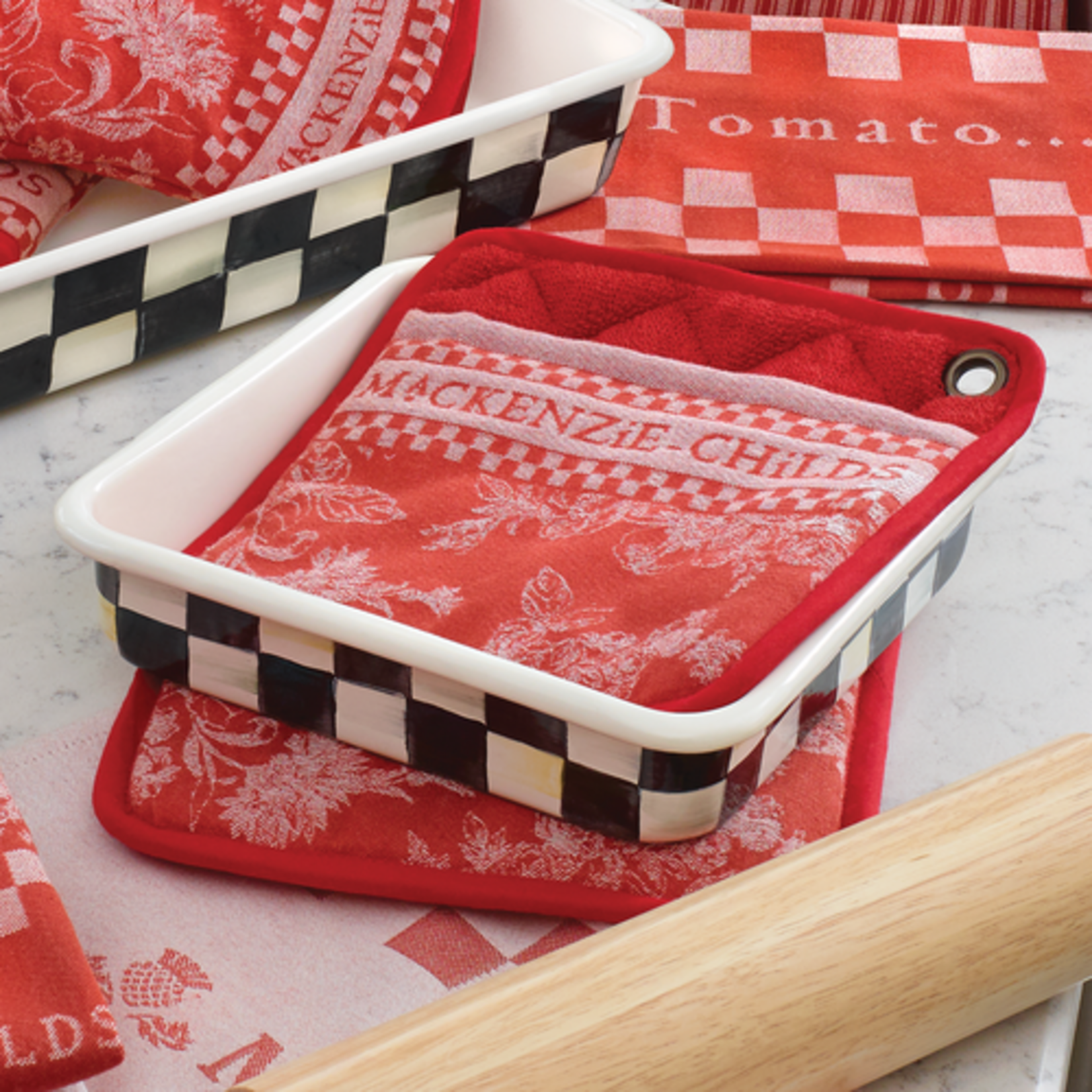 MacKenzie-Childs courtly check 8" baking pan