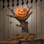 Bethany Lowe Designs, Inc. Pumpkin Hollow Hideaway
