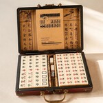 Modarislife Melamine Mahjong Set – Travel Mini Mahjong Tiles with Vintage Leather Case
