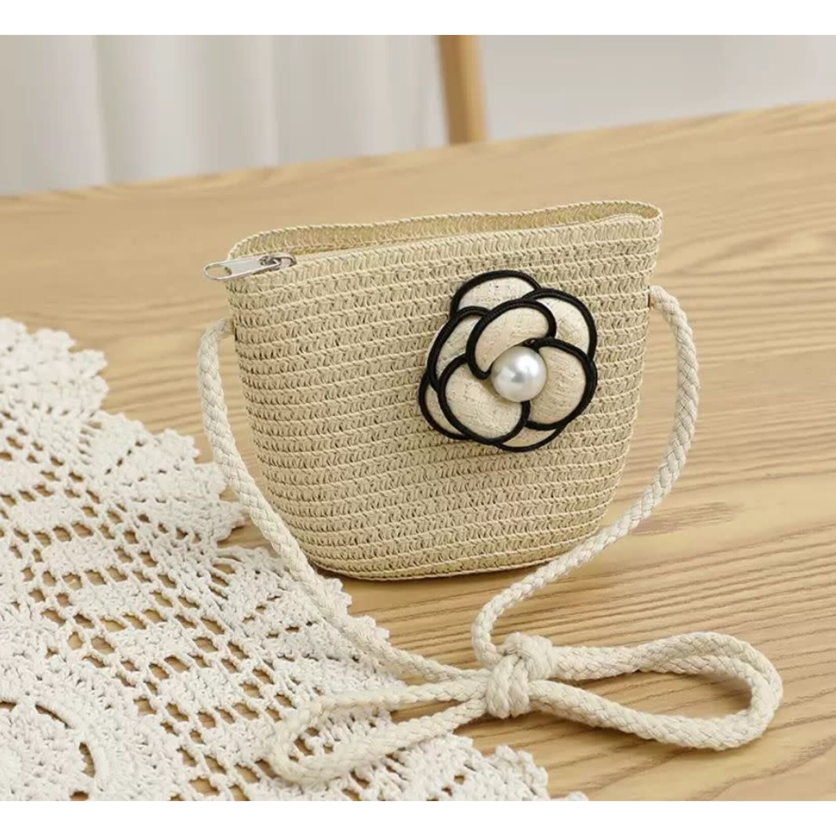 Ce Ce Co Ce Ce Co Straw Bag With Classy Peony
