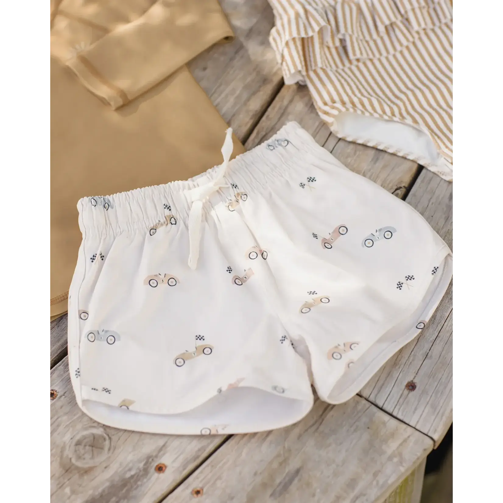 Quincy Mae Quincy Mae Poppy Rashguard And Race Car Swim Short Set