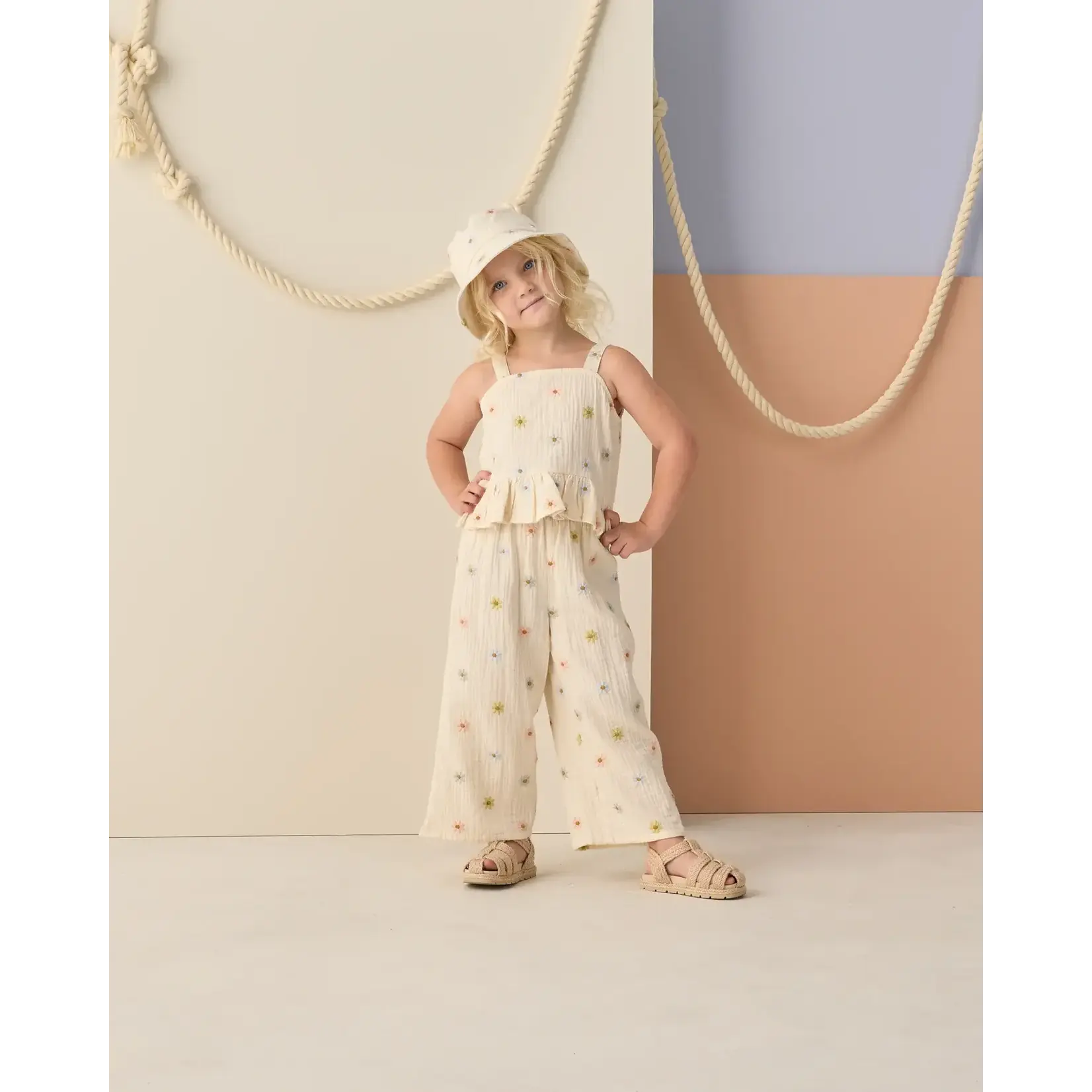 Rylee + Cru Rylee + Cru Natural Embroidered Daisies Kayli Set