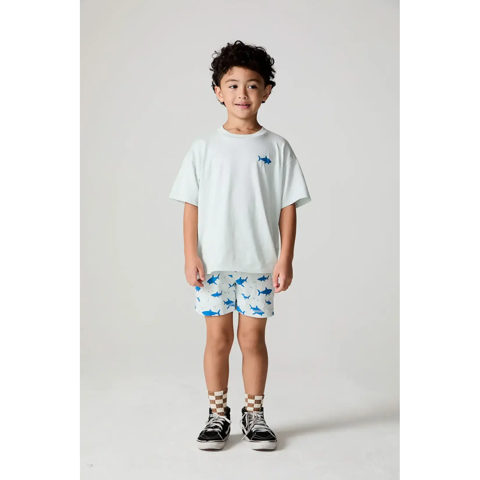 Chaser Chaser Silver Veil Shark Around Tee