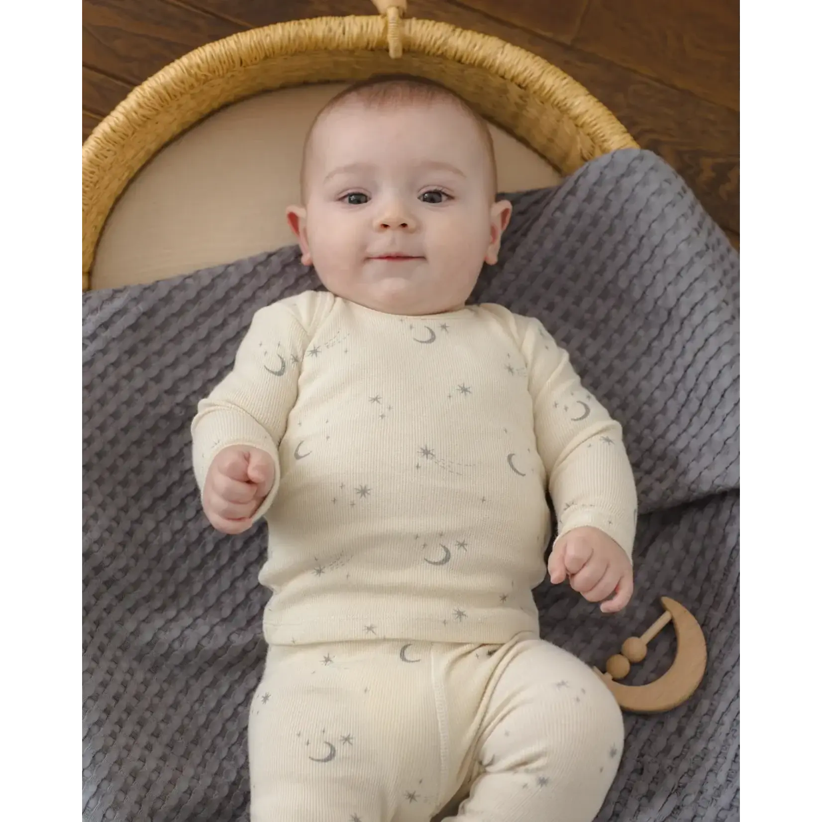 Quincy Mae Quincy Mae Natural Celestial Ribbed Tee & Legging Set
