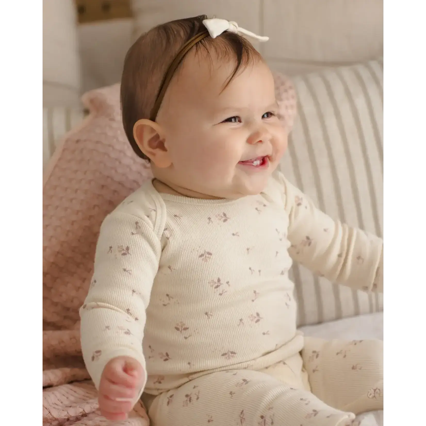 Quincy Mae Quincy Mae Natural Fall Ditsy Ribbed Tee & Legging Set