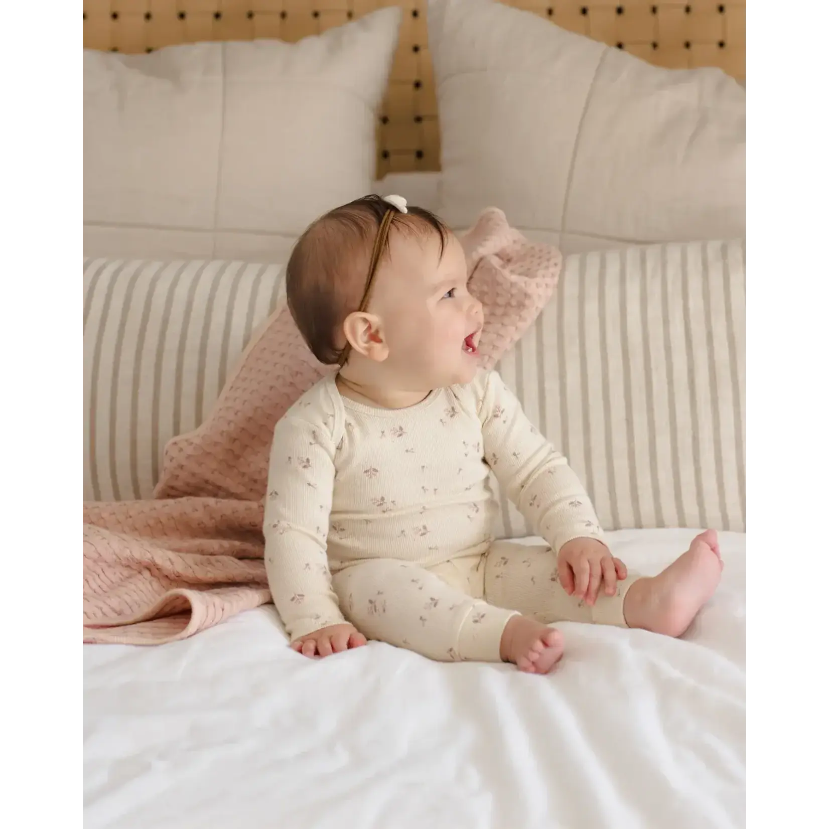 Quincy Mae Quincy Mae Natural Fall Ditsy Ribbed Tee & Legging Set