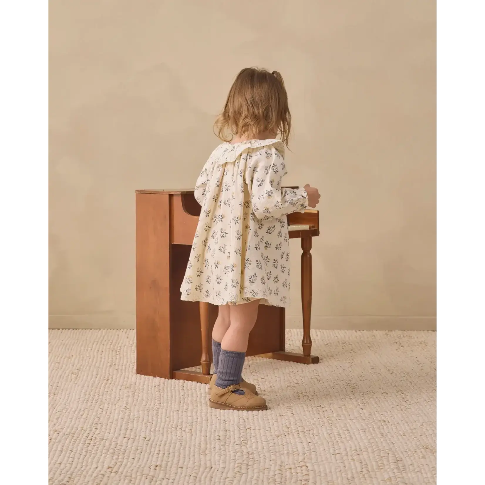 Quincy Mae Quincy Mae Natural French Floral L/S Isla Dress