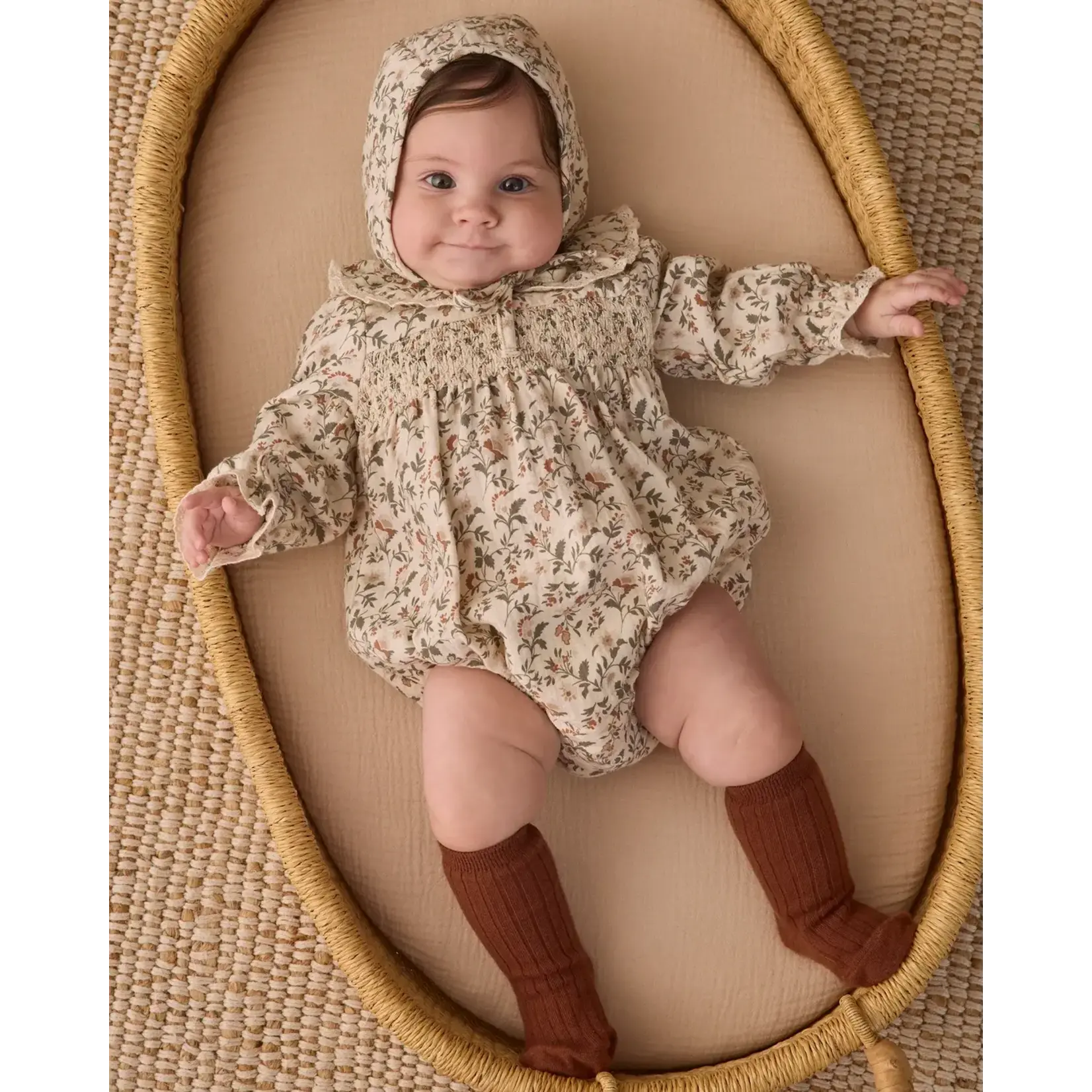 Quincy Mae Quincy Mae Natural Holiday Floral Callie Romper