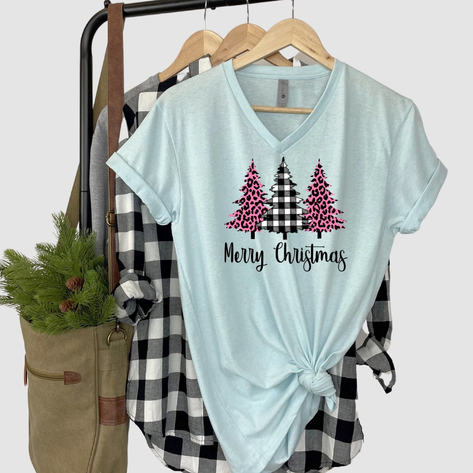 Top Crate Merry Christmas Pink Leopard Tee
