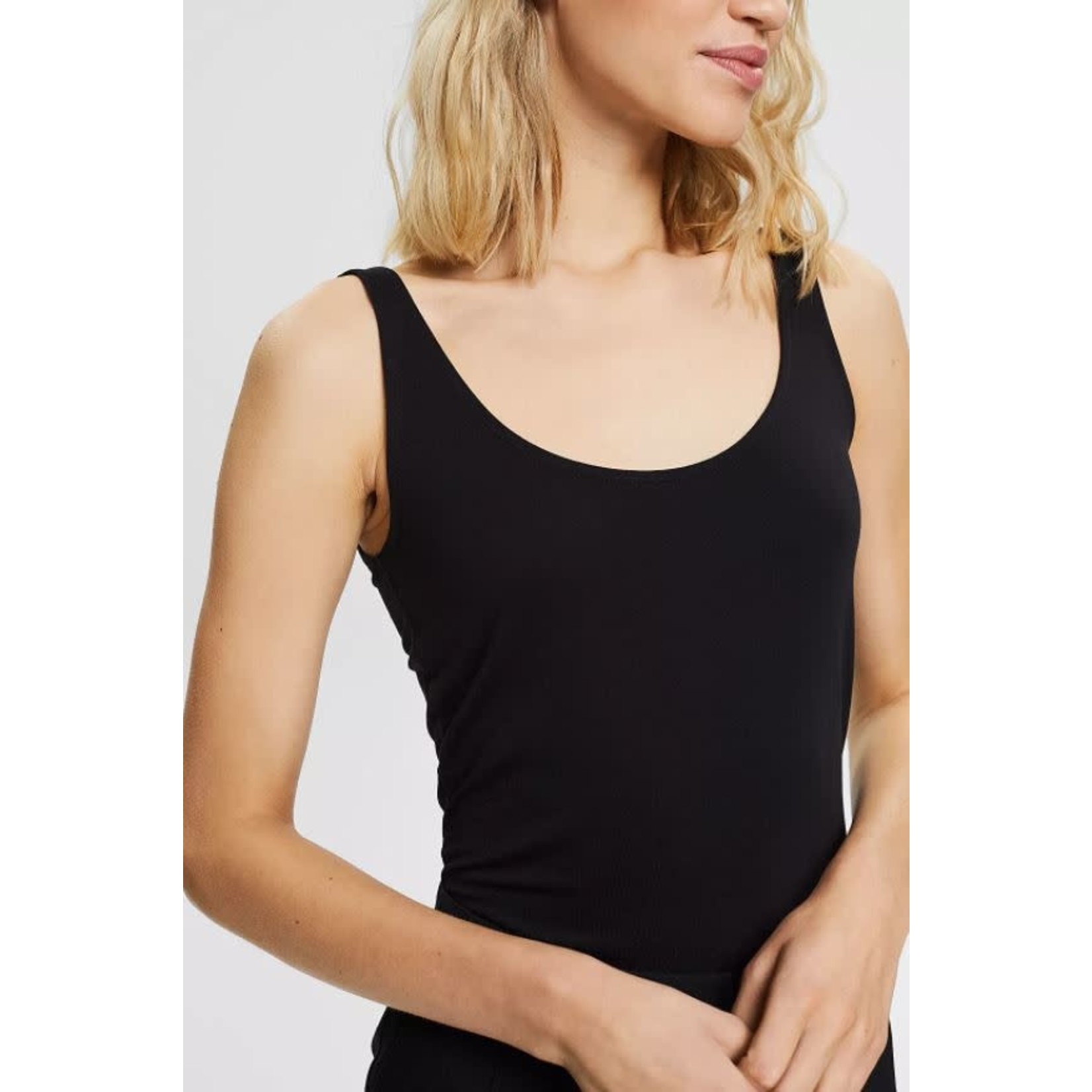 Esprit Basic Tank