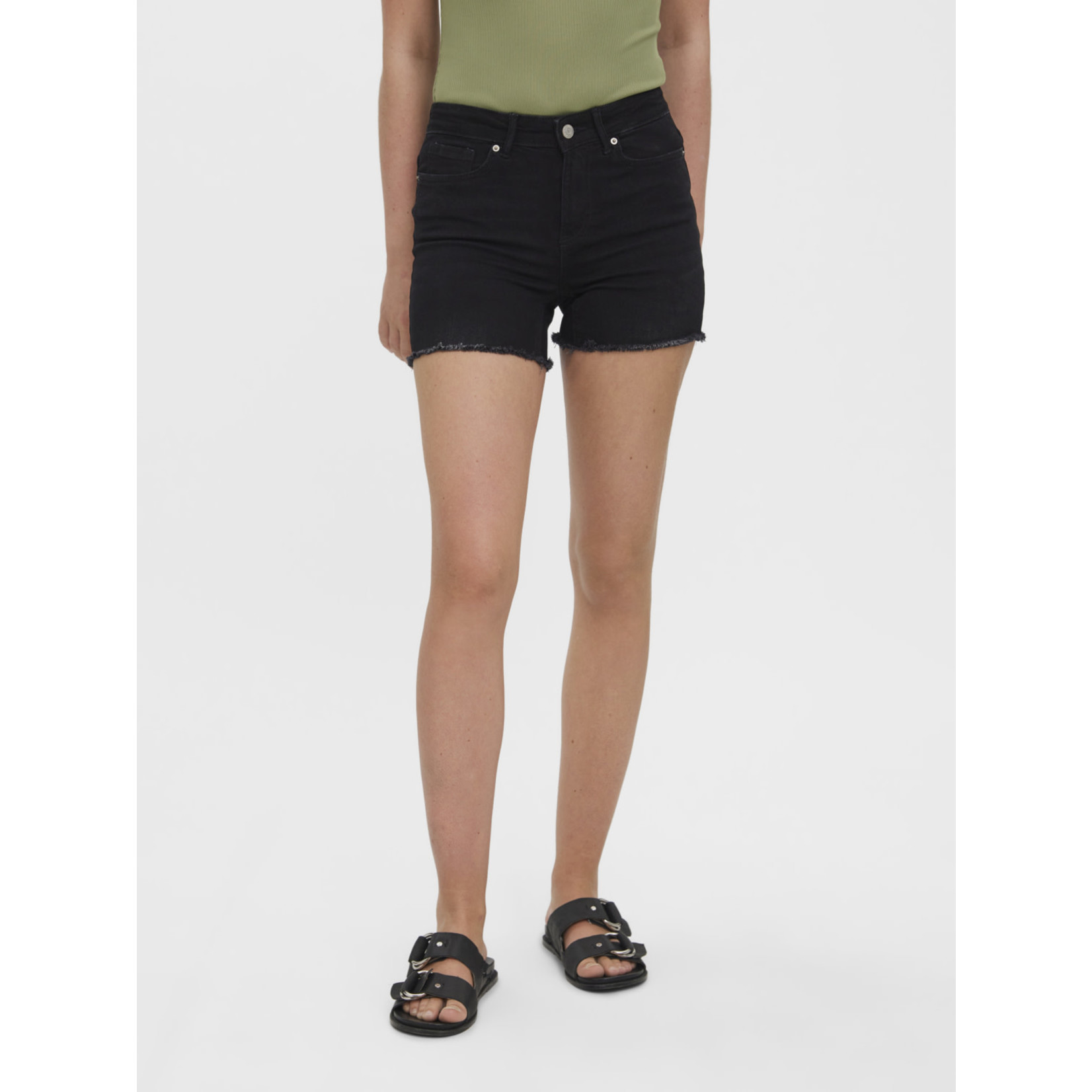 Vero Moda Peach Mid Rise Shorts