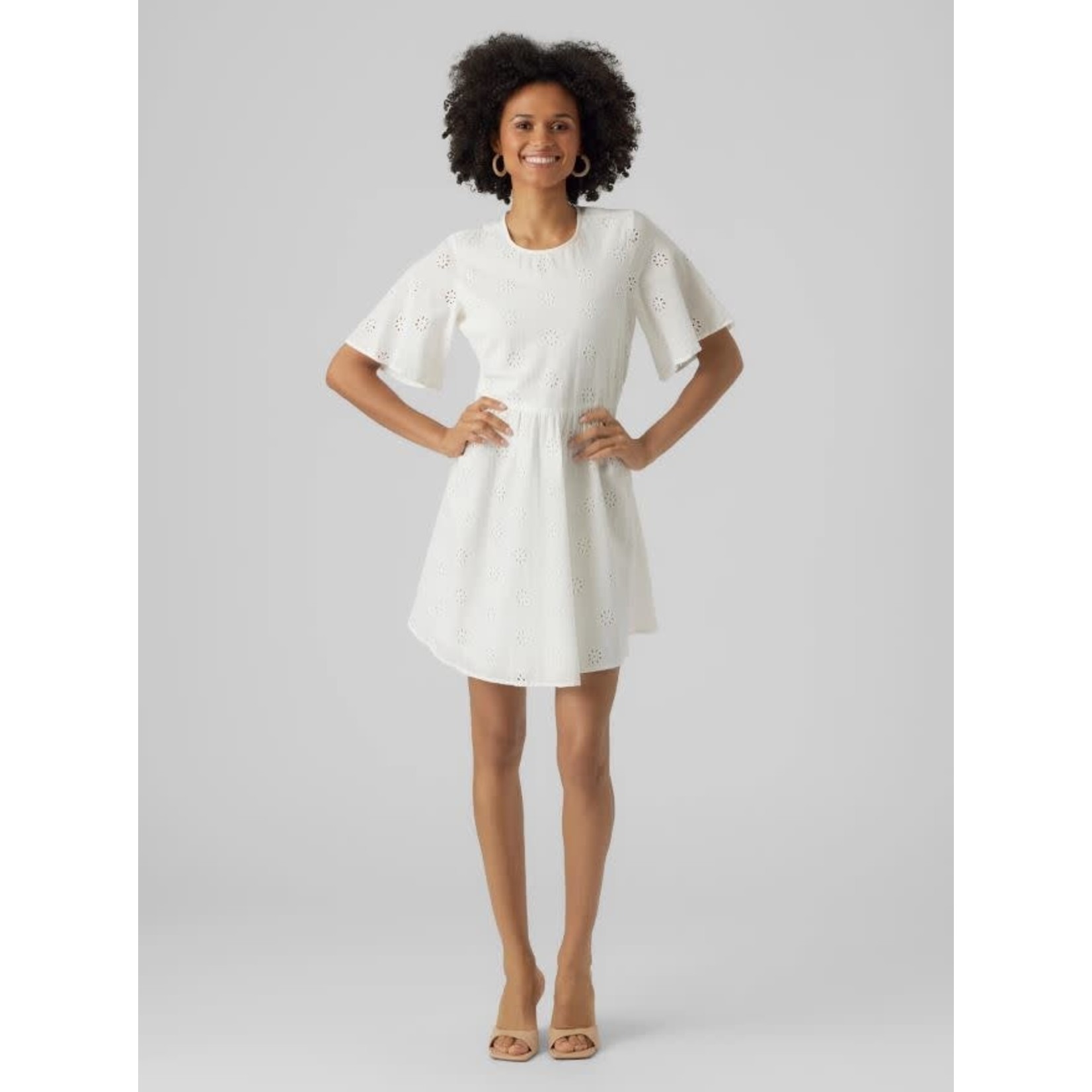 Casual White Short Dress – FaMojo