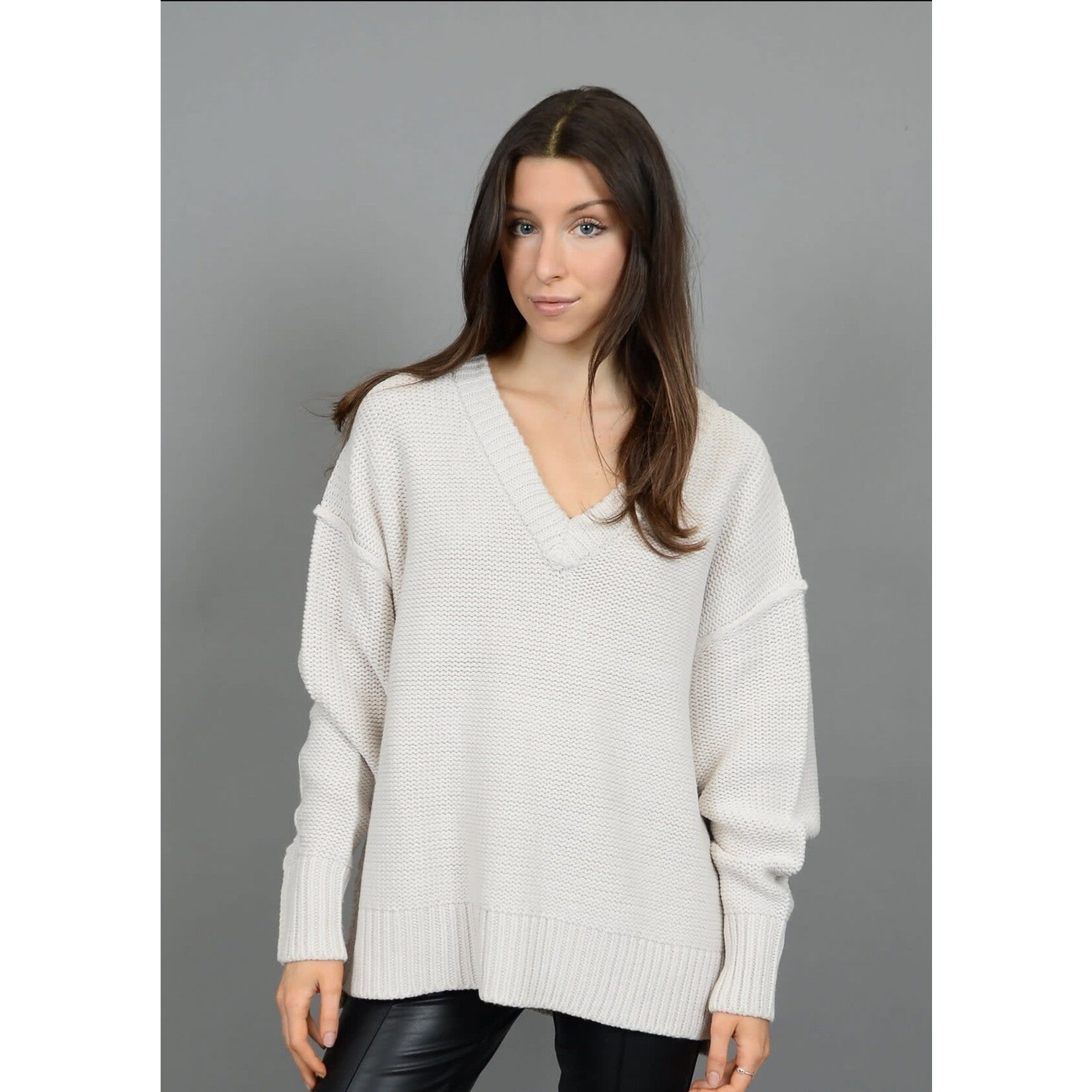 Rd Style Zvona Longsleeve V-Neck Sweater