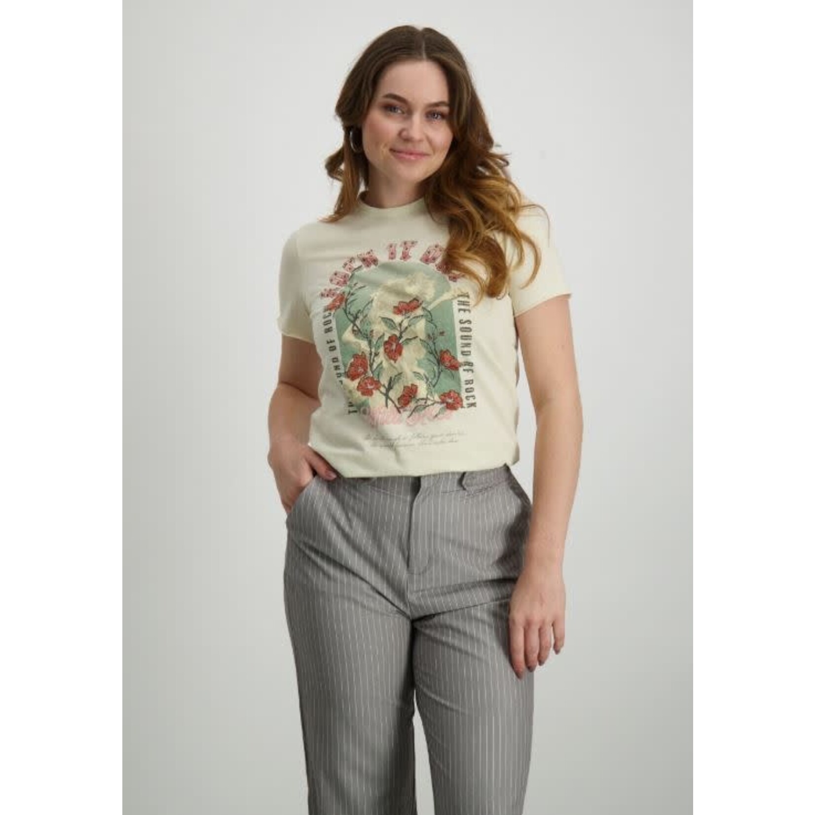 Only Lucy Life Tee