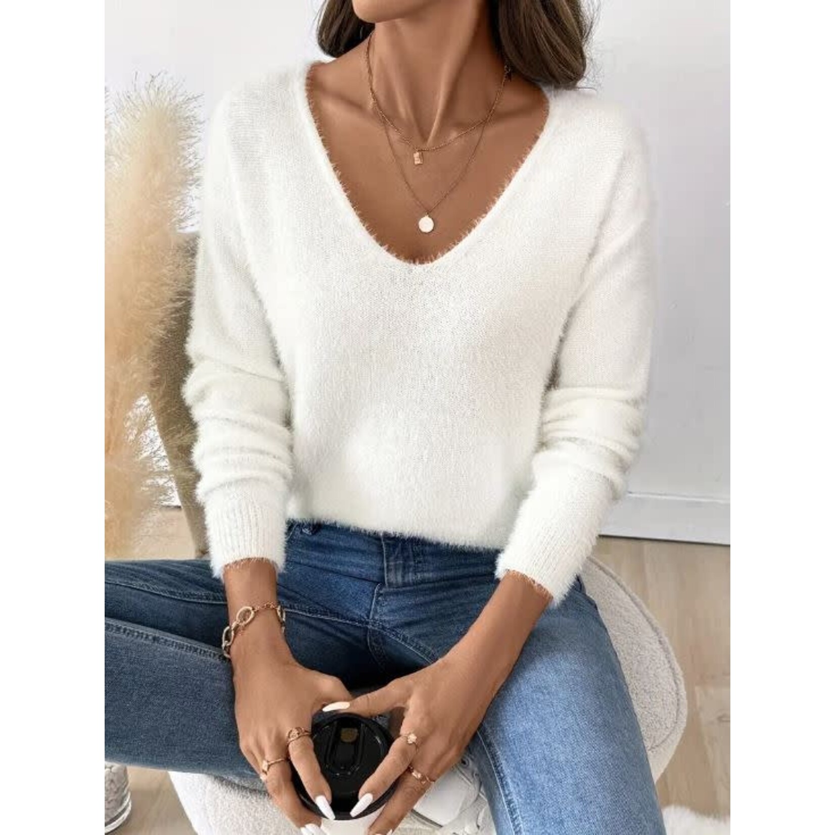 GGS Matilda V-Neck Sweater White