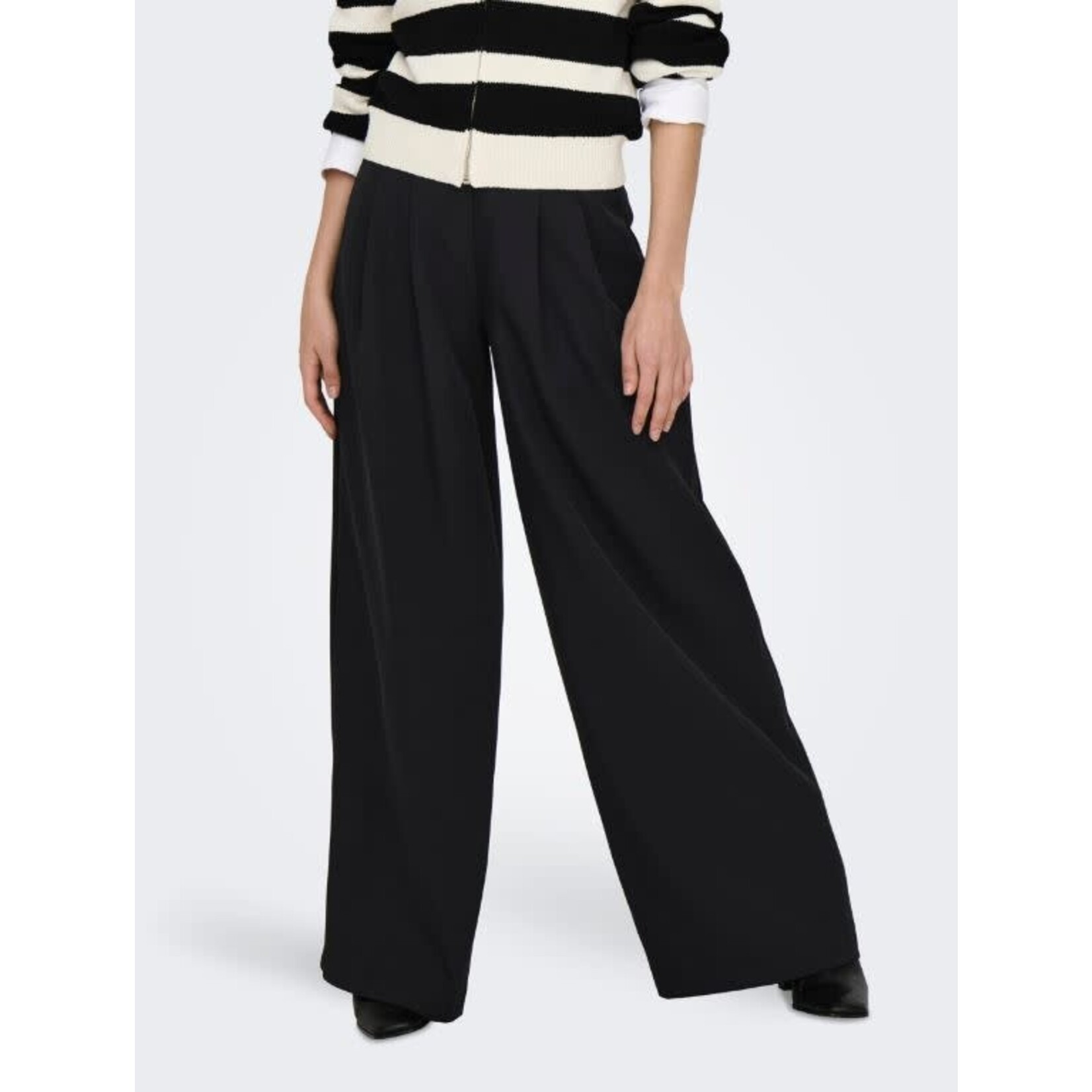 Only Elly Life Mid Rise Wide Leg Pant