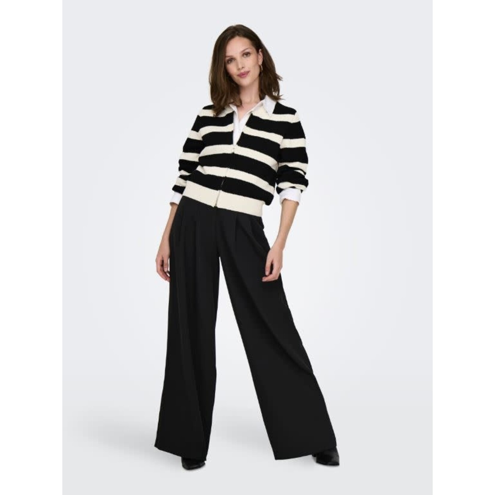 Only Elly Life Mid Rise Wide Leg Pant