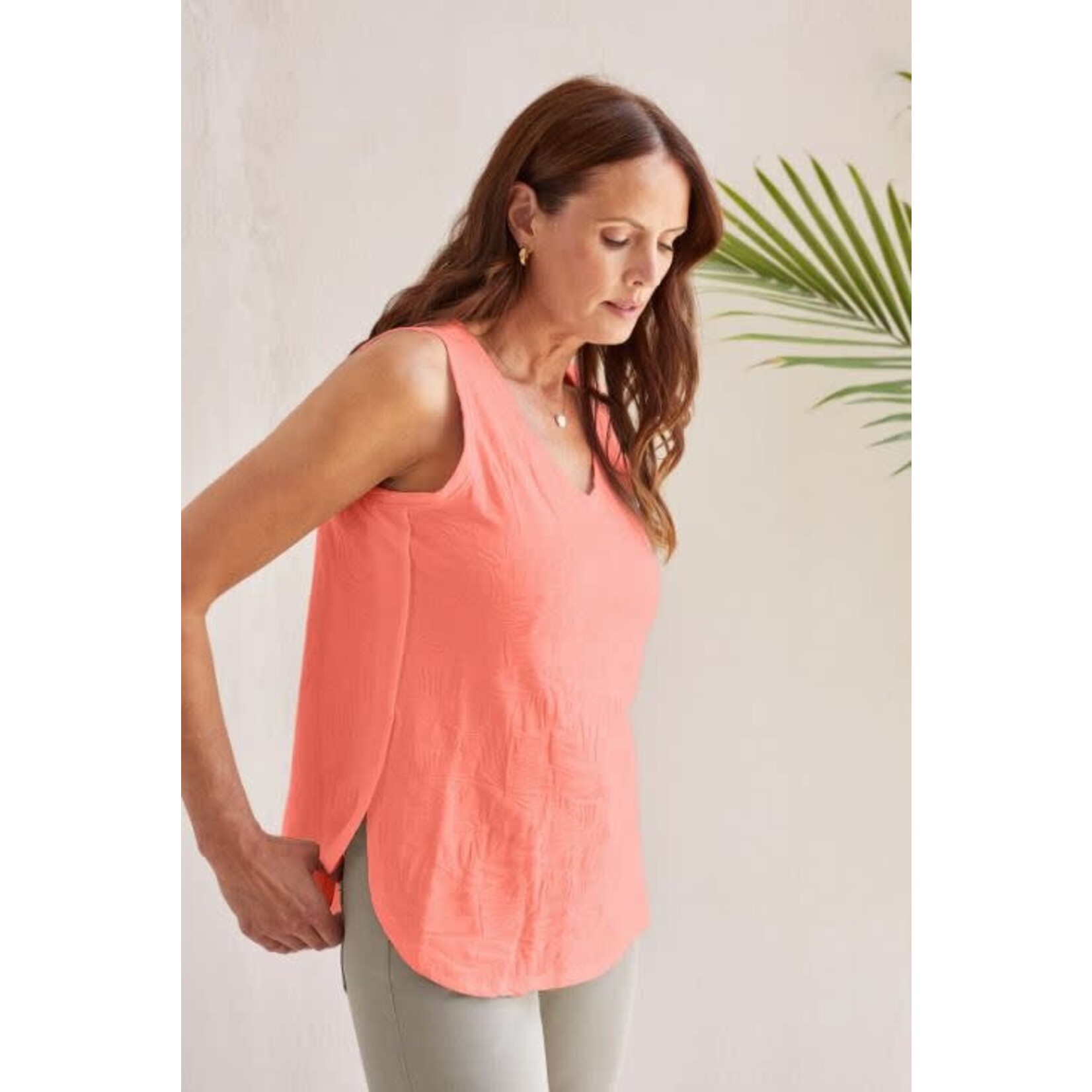 Tribal Textured V-Neck Curved Hem Tank