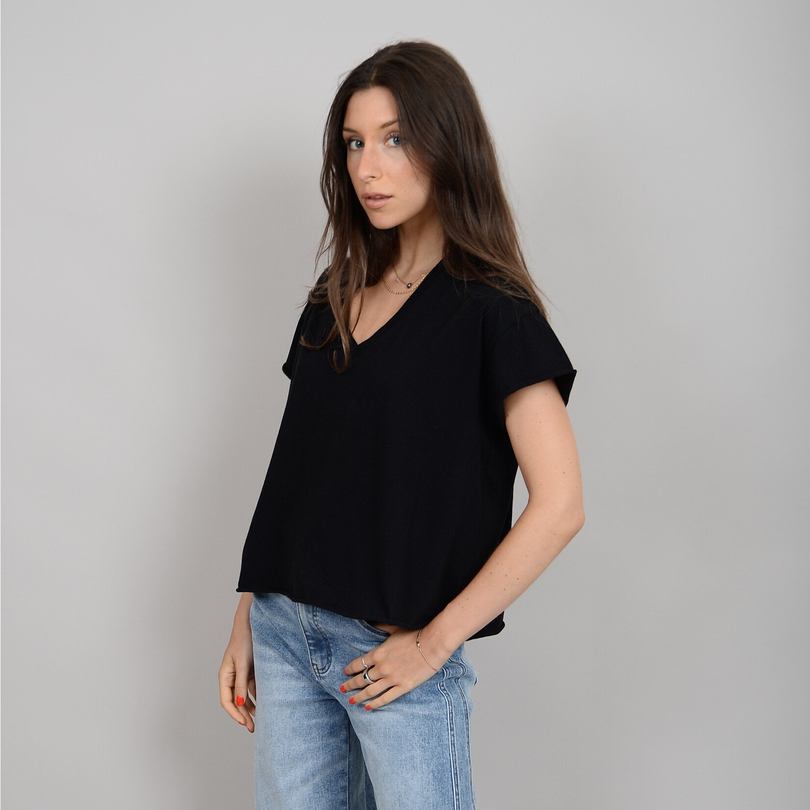 Rd Style Tara V-Neck Tee