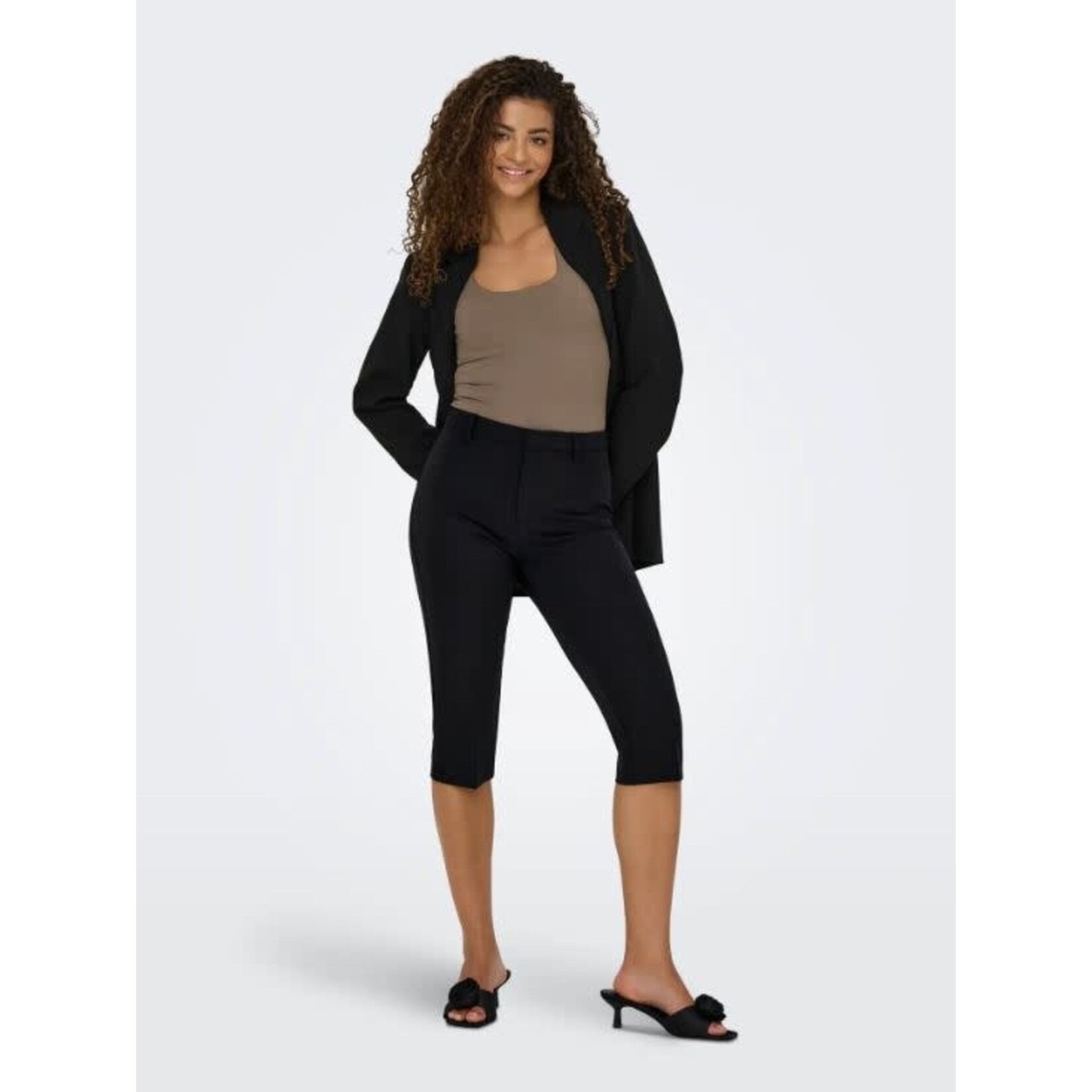 Only Gitta Life Capri
