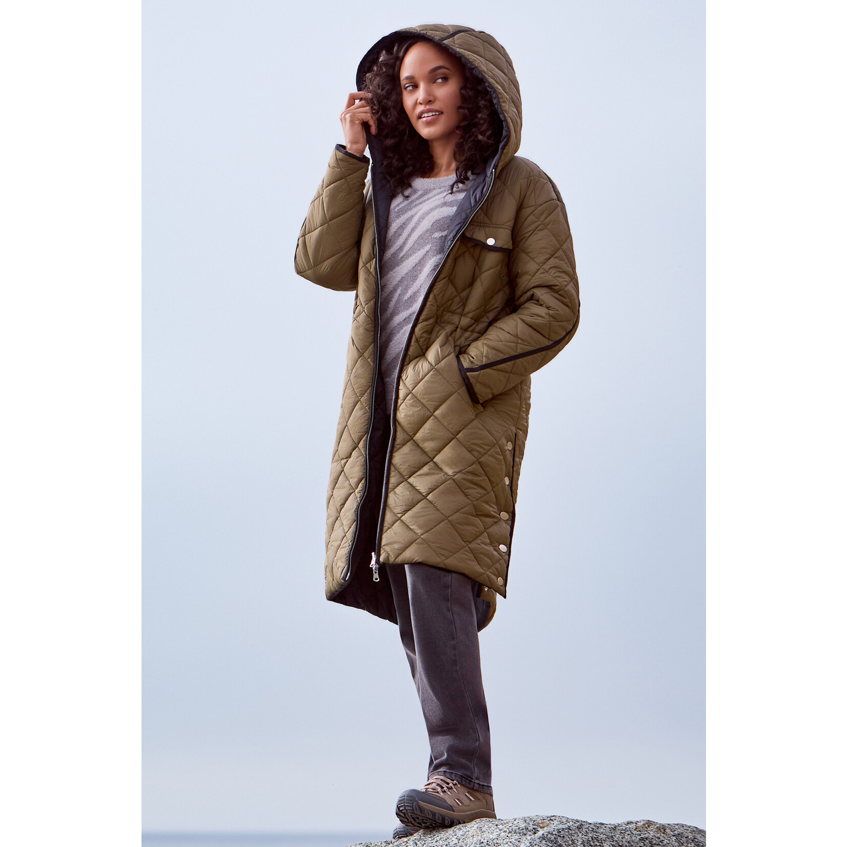 Tribal Reversible Hooded Puffer Jacket