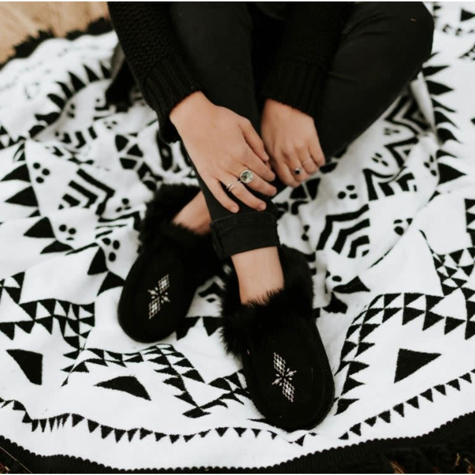 Manitobah Tipi Suede Moccasin