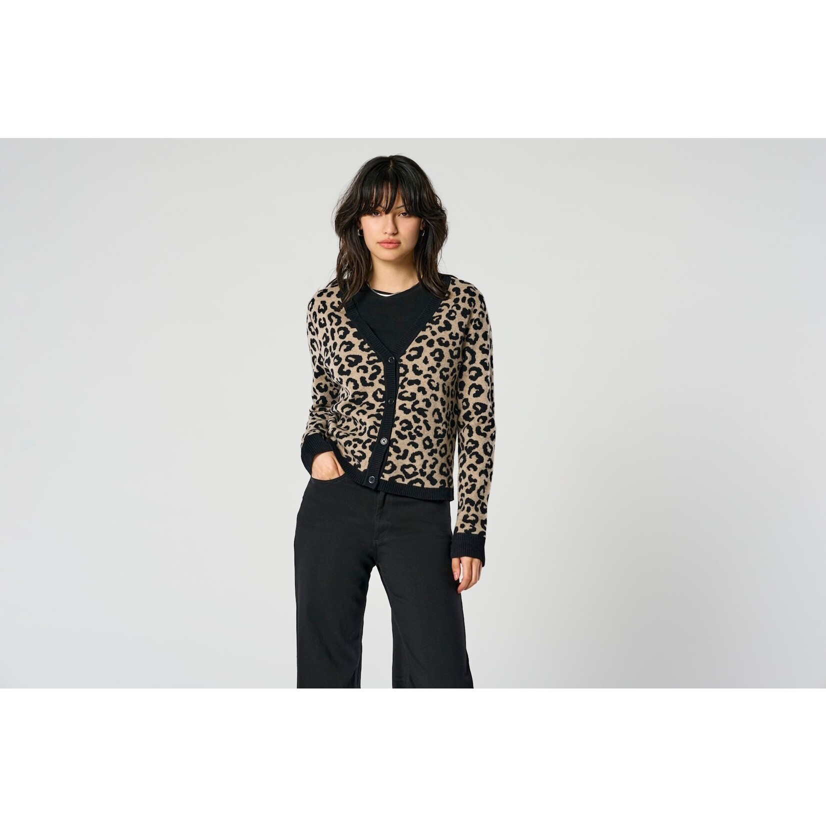 Only Leo V-Neck Knit Cardigan