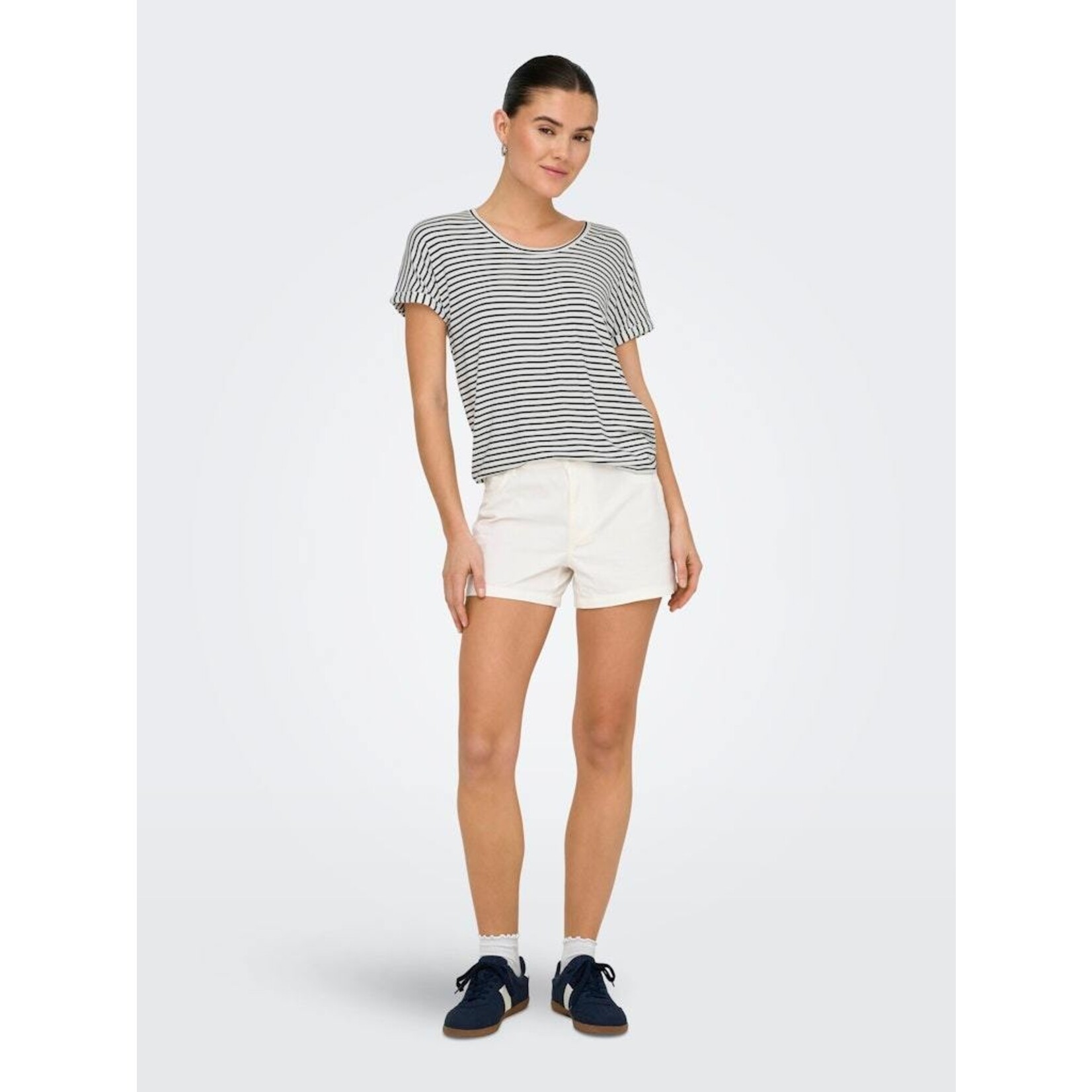 JDY Sissy O-Neck Tee