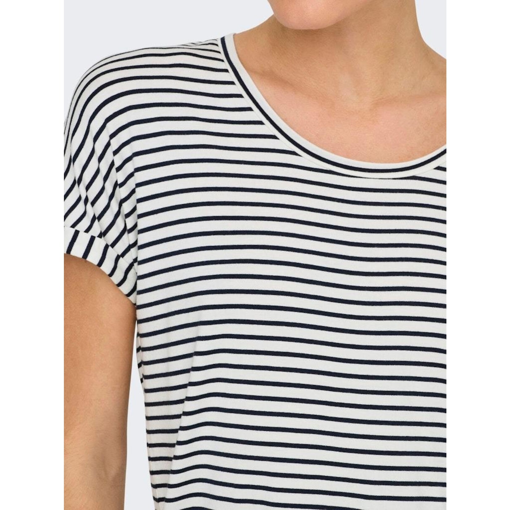 JDY Sissy O-Neck Tee