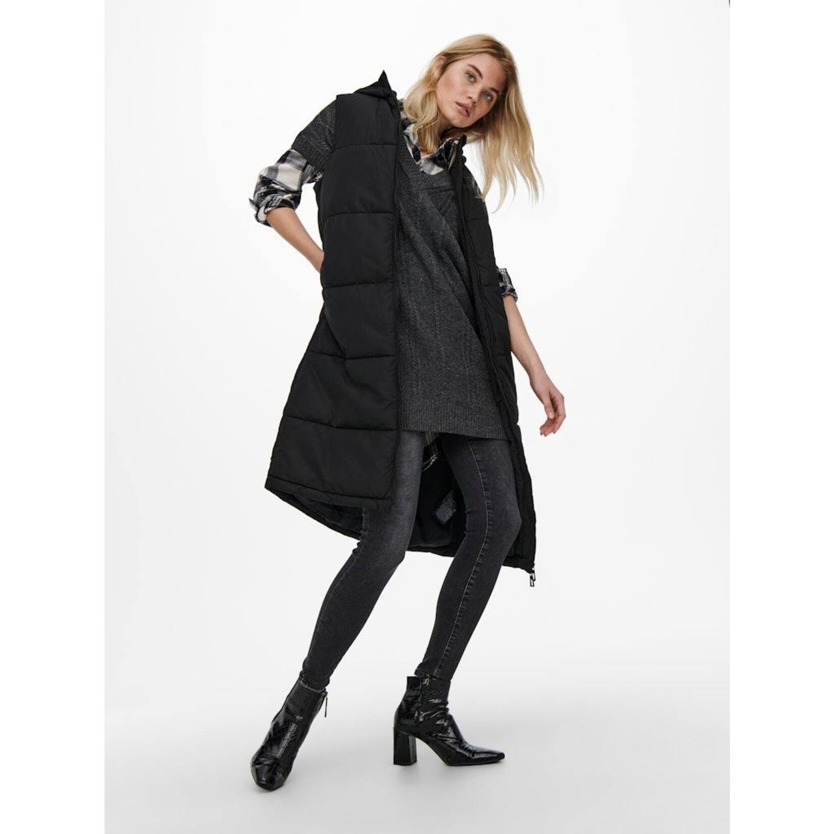Only Alina Long Puffer Vest