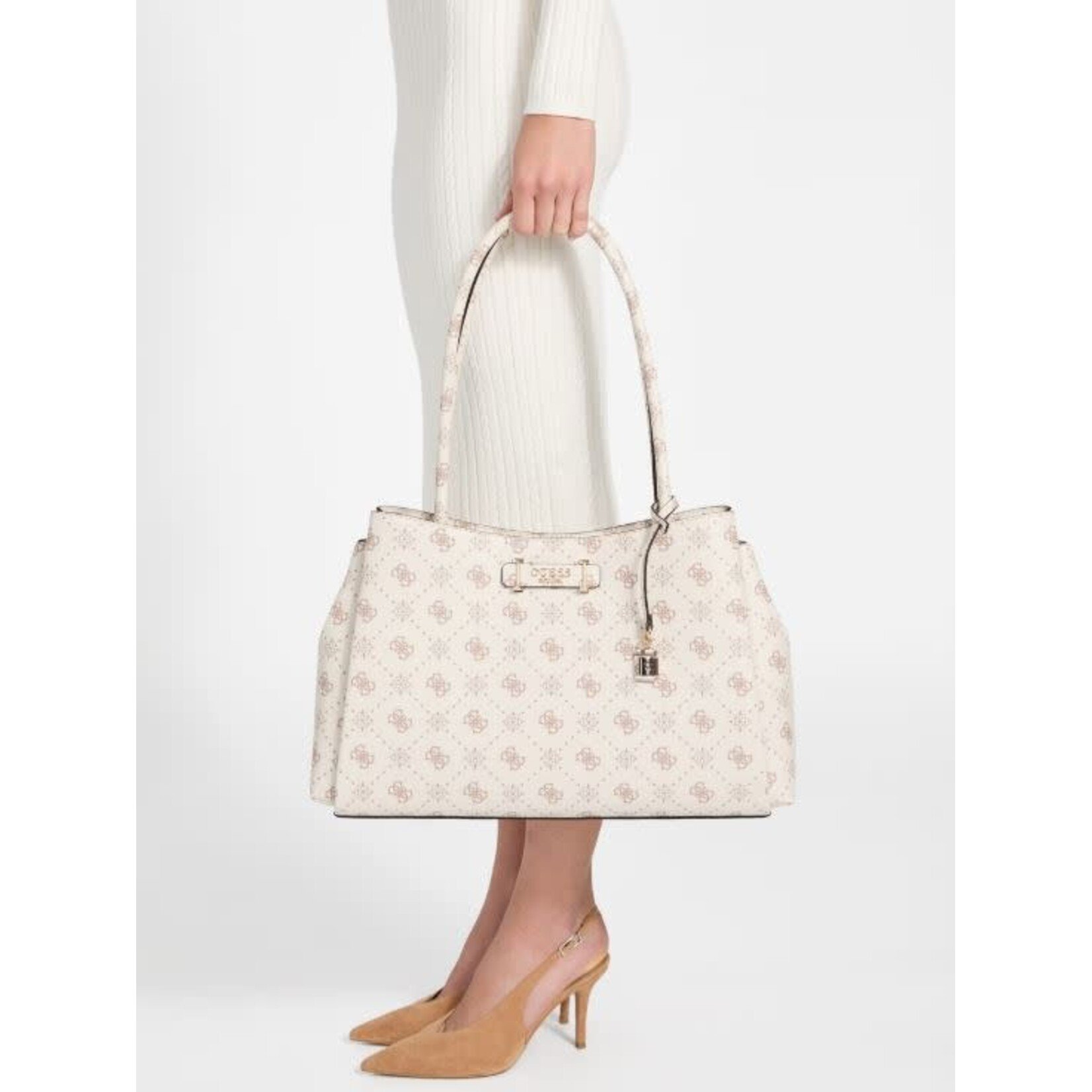 Guess Carrie Logo Girlfriend Caryall