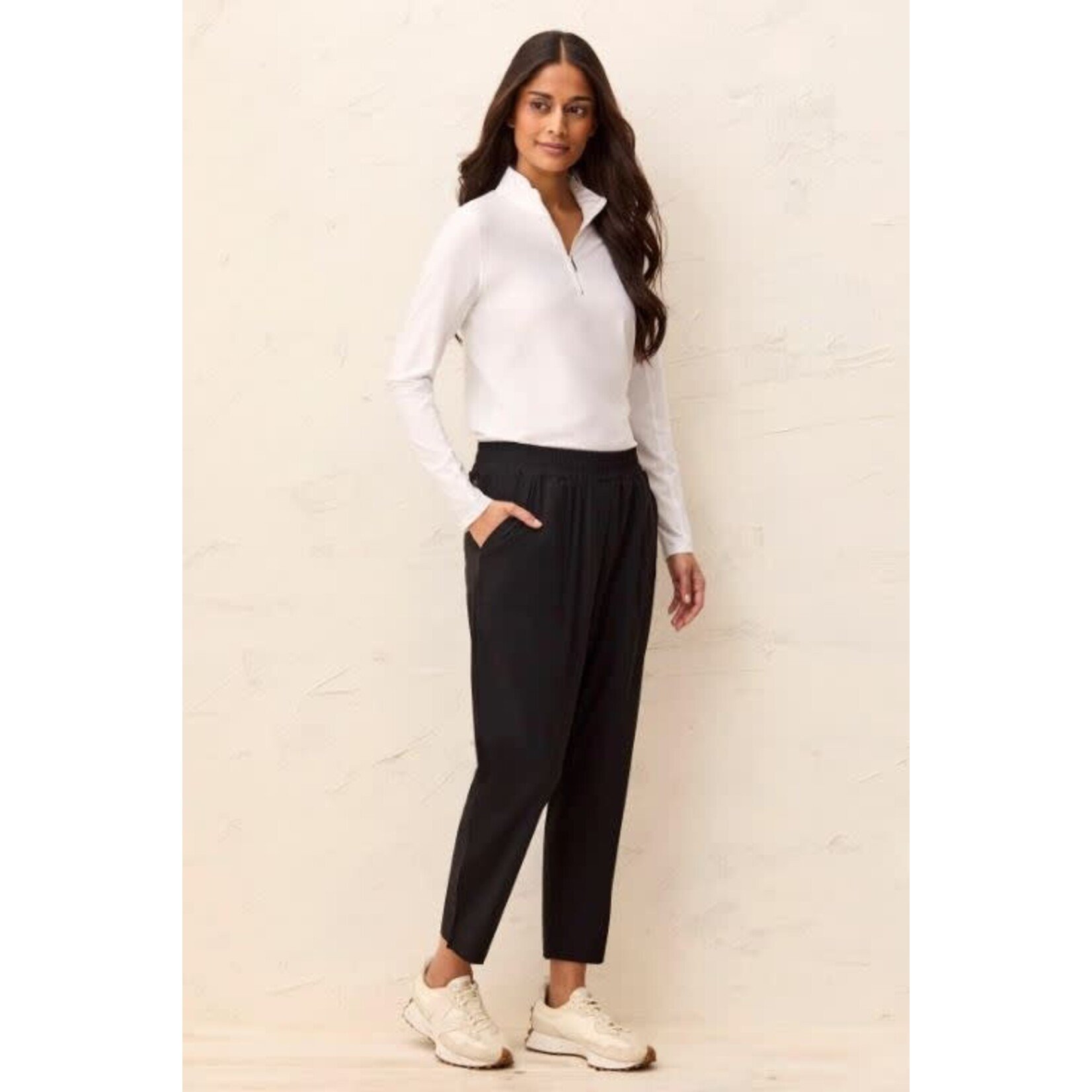 Tribal Pull On Tech Capri