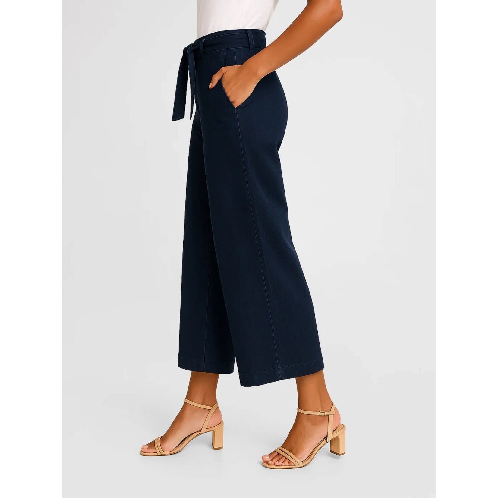 Lois Gaucho High Rise Wide Leg Capri