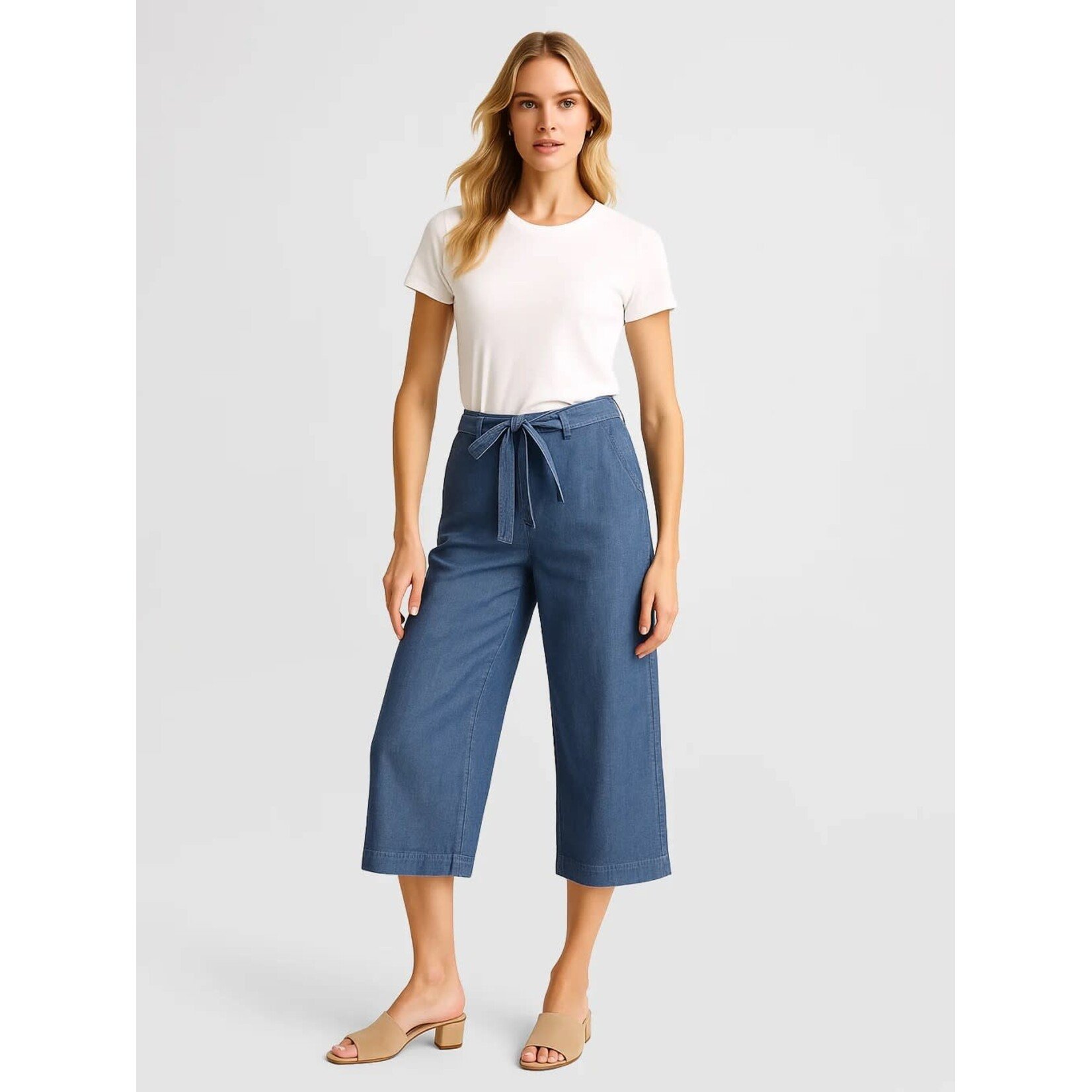 Lois Gaucho Wide Leg Capri