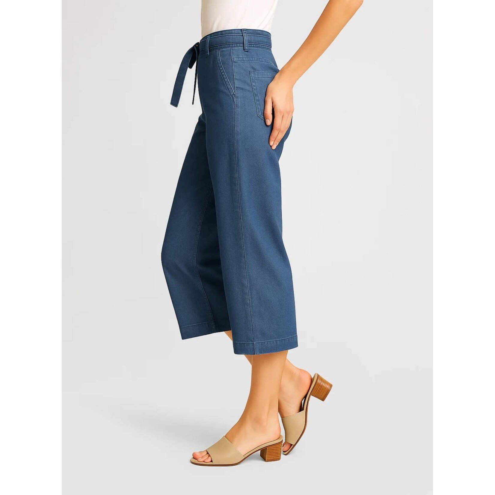 Lois Gaucho Wide Leg Capri
