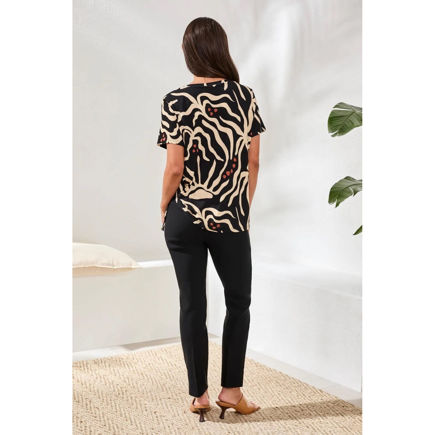 Tribal Short Sleeve Crew Neck Top With Ruching