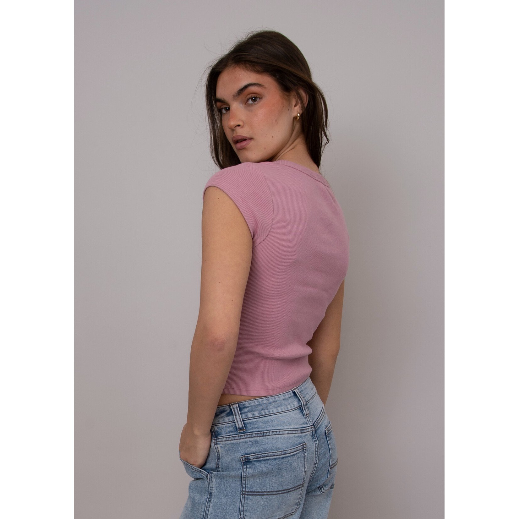 Rd Style Kendra Scoop Neck Cap Sleeve Top