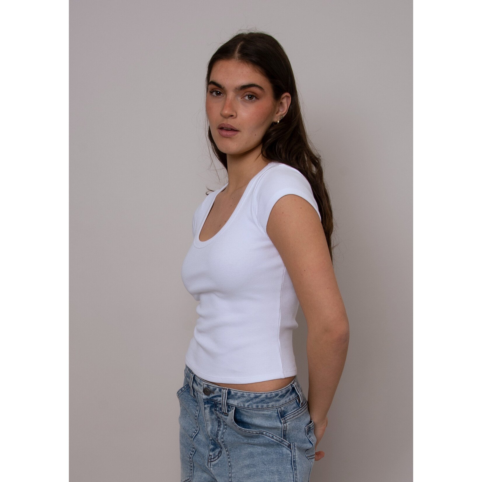 Rd Style Kendra Scoop Neck Cap Sleeve Top