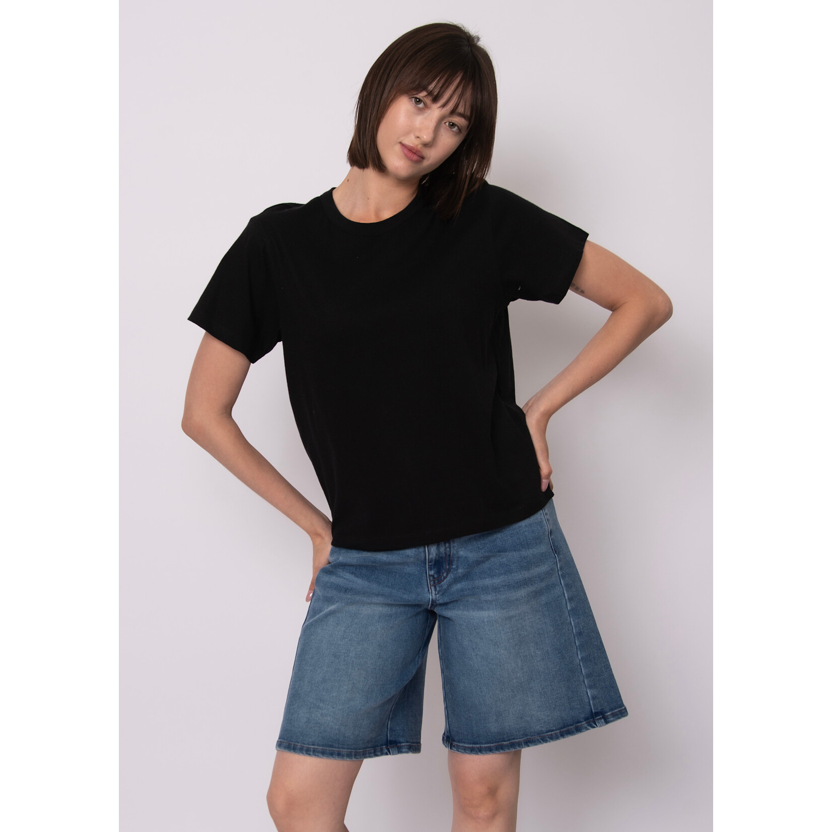 Rd Style Zaya Crew Neck T-Shirt