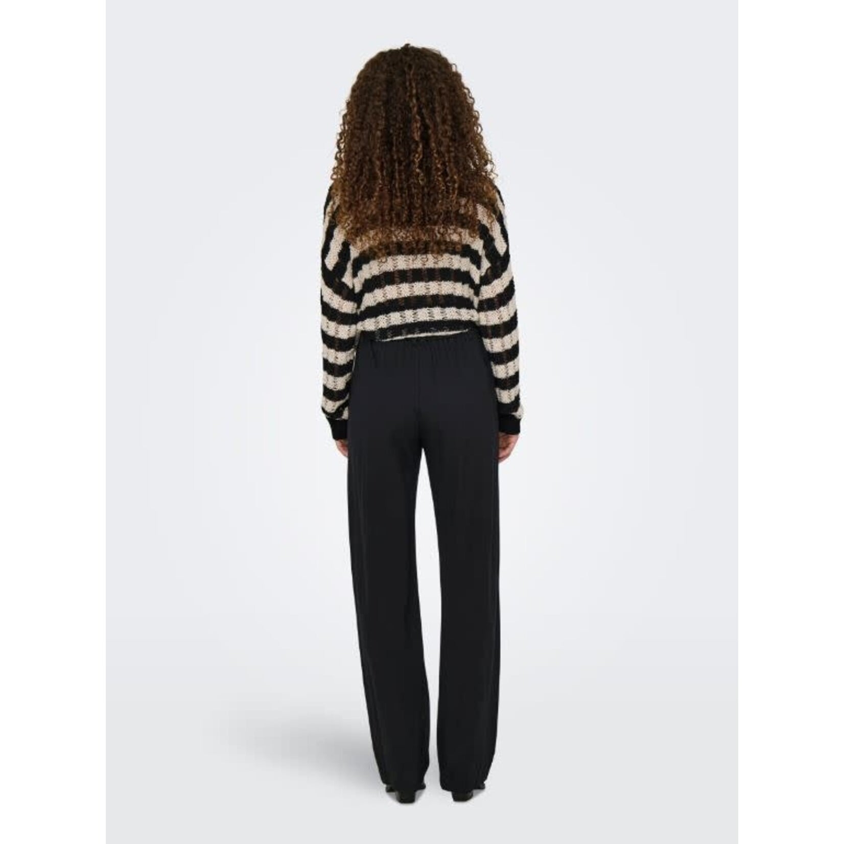Only Poptrash Mid Rise Straight Leg Pant