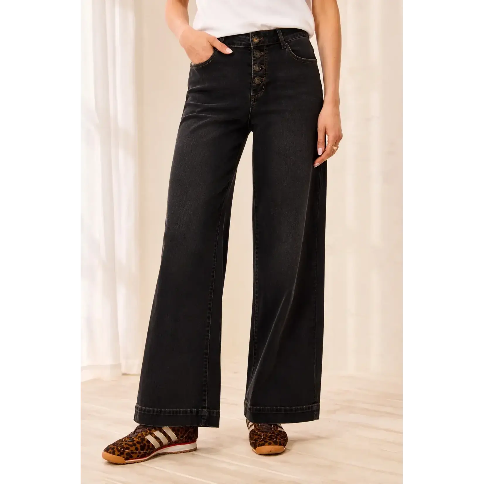 Tribal Audrey Button Fly Wide Leg Crop Jean