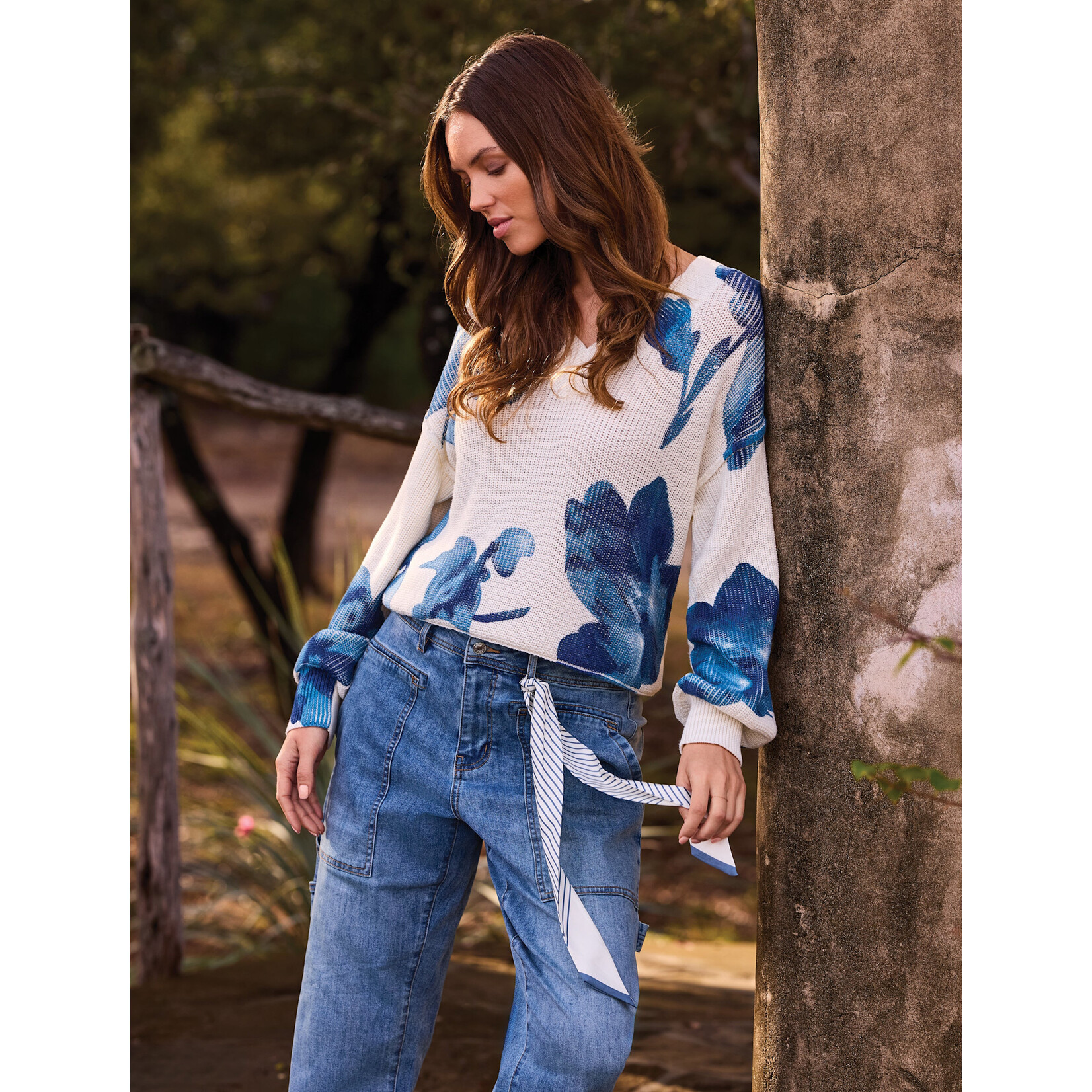 Tribal Puff Sleeve Printed V-Neck Sweater