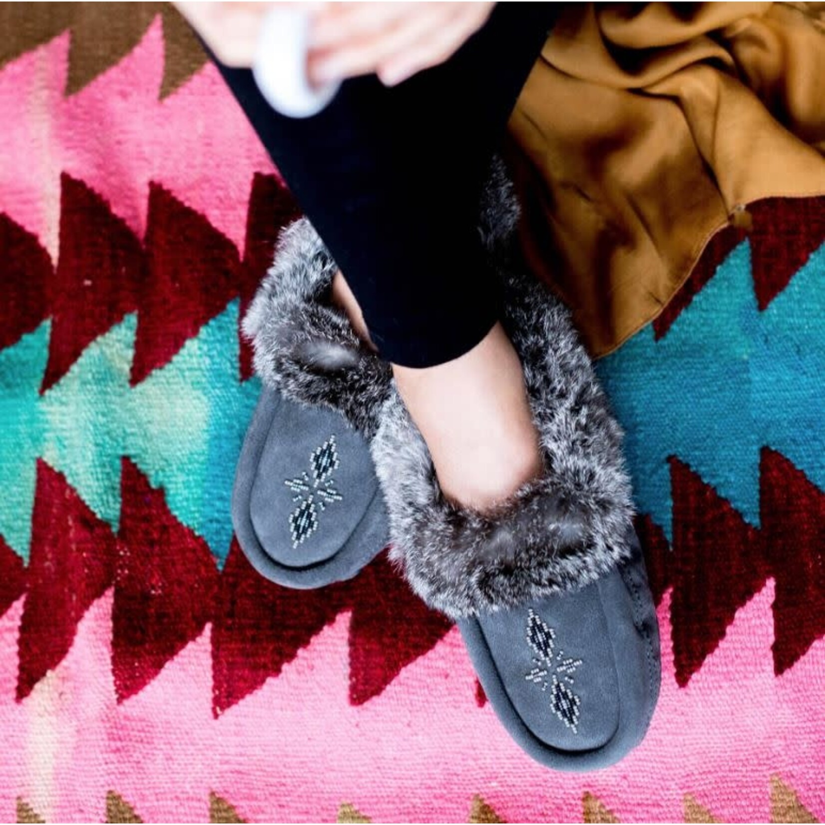Manitobah Tipi Suede Moccasin