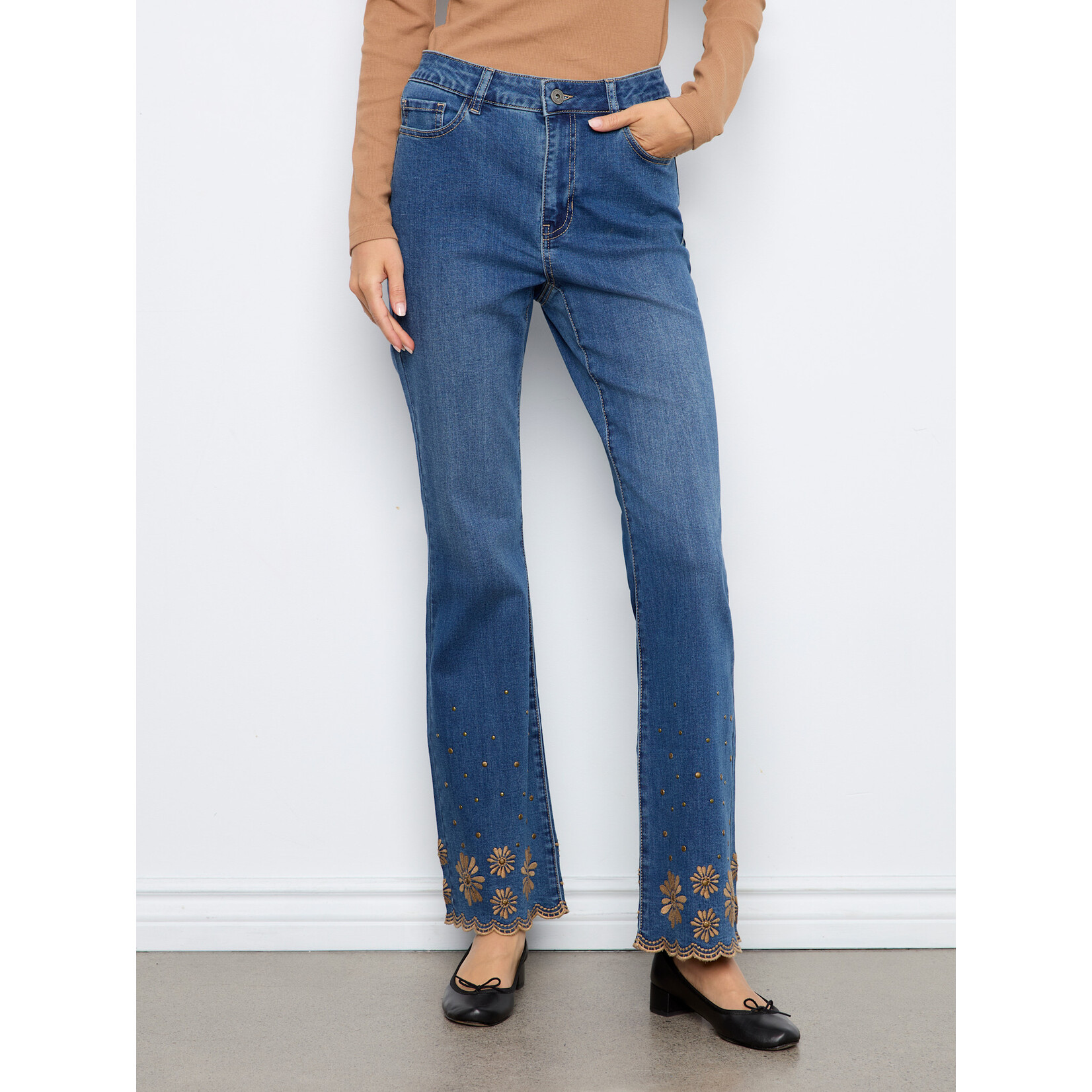 Charlie B Scalloped Hem Flared  Leg