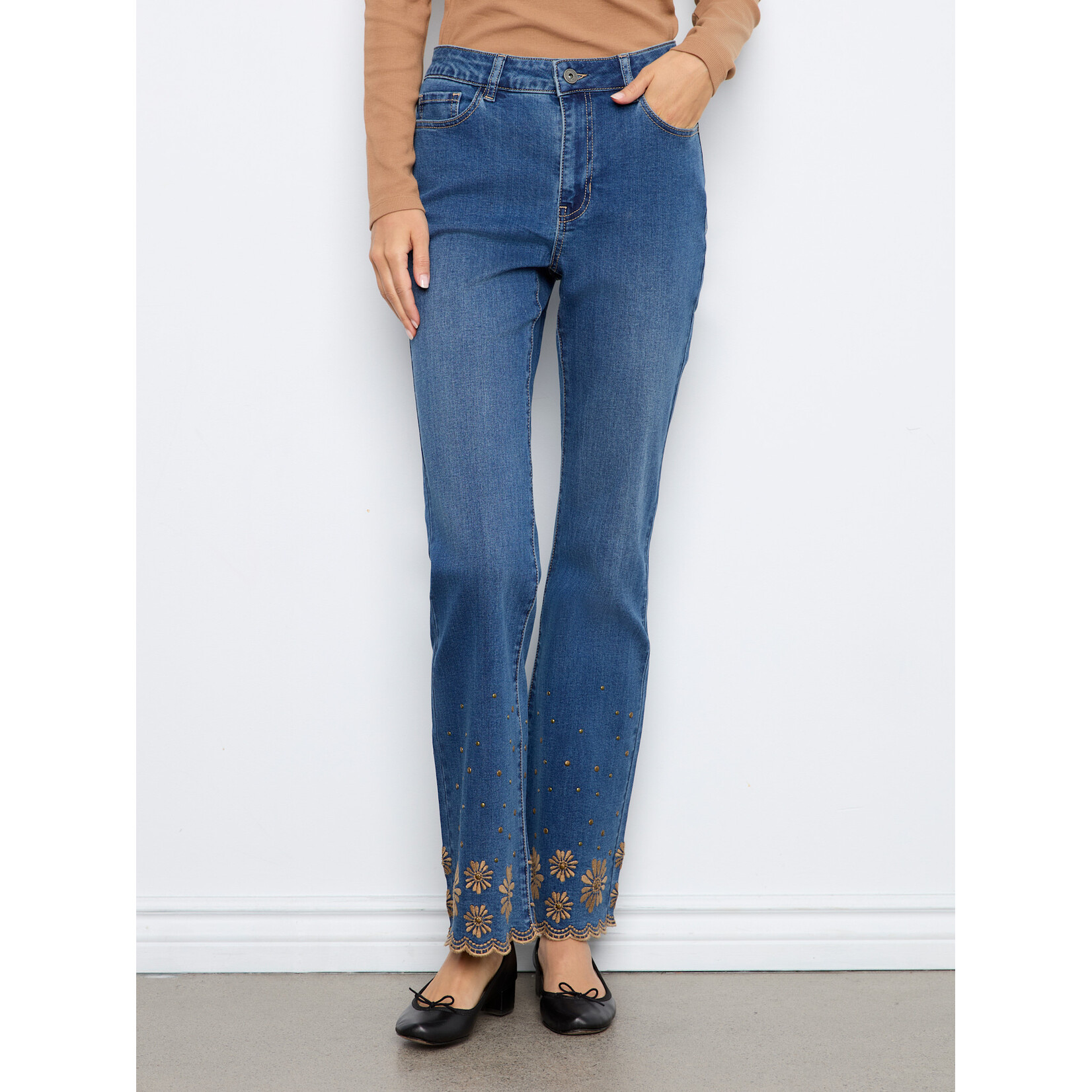 Charlie B Scalloped Hem Flared  Leg