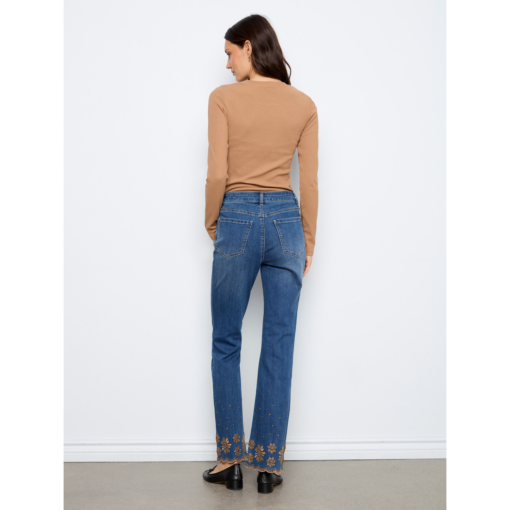 Charlie B Scalloped Hem Flared  Leg