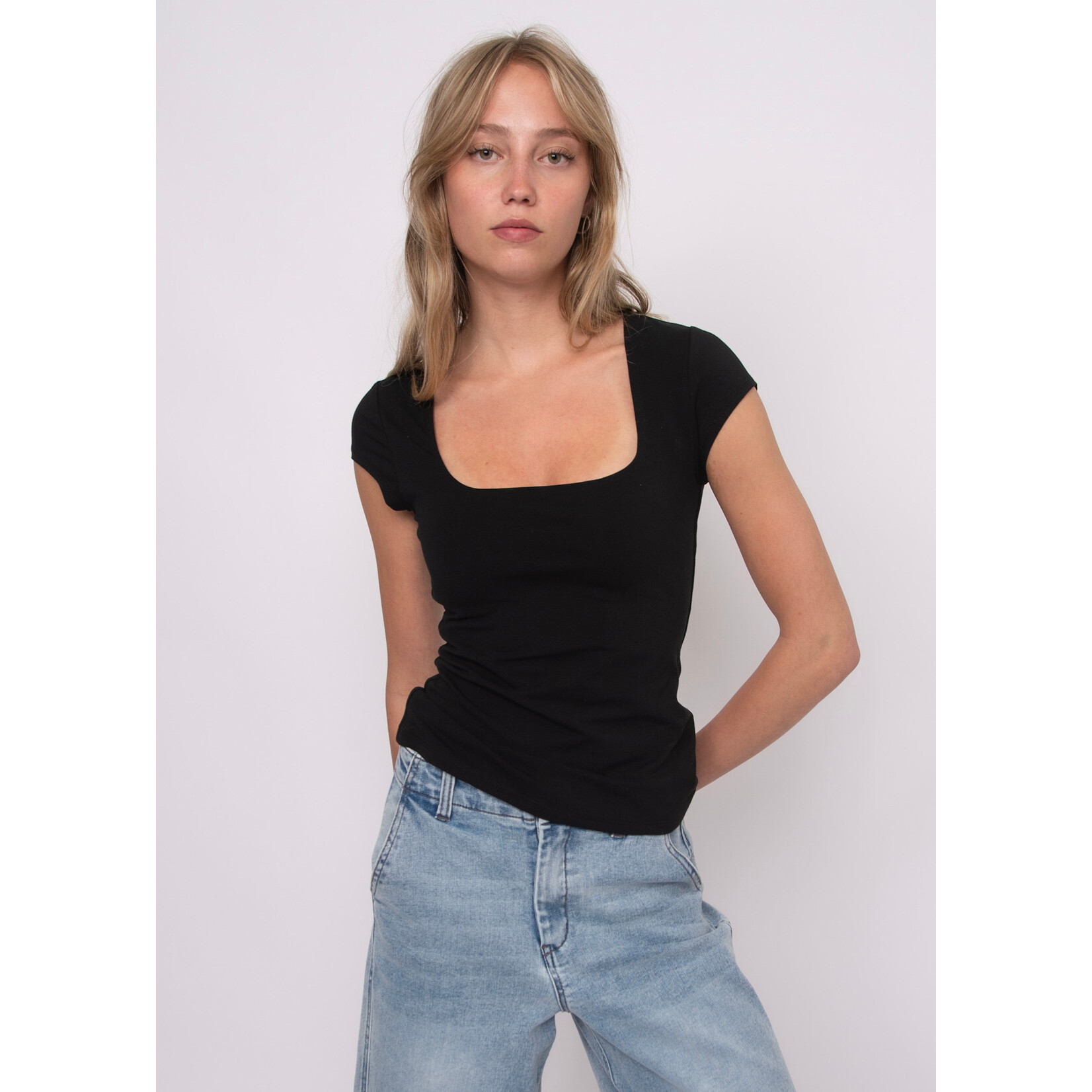 Rd Style Shayla Cap Sleeve Square Neck Top